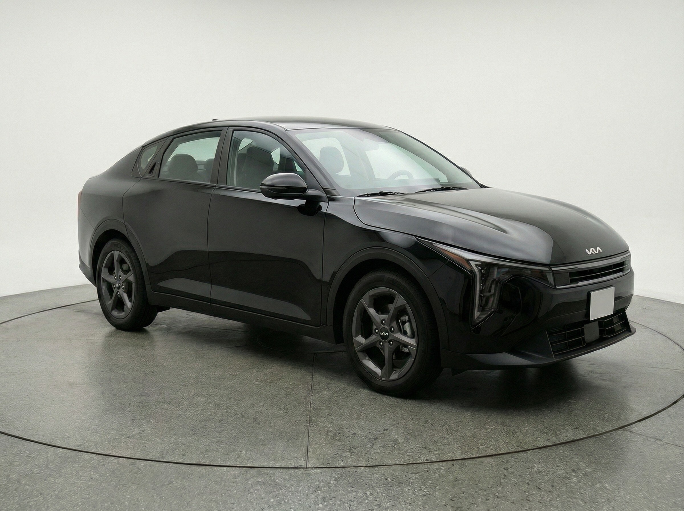 Thumbnail: 2025 Kia K4 - 1