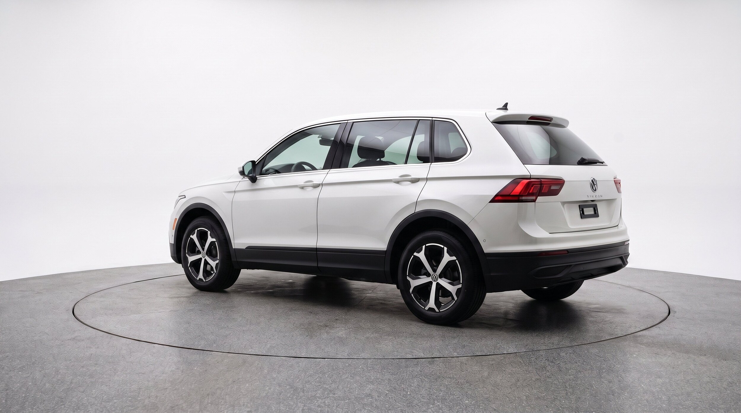 Thumbnail: 2026 Volkswagen Tiguan - 6