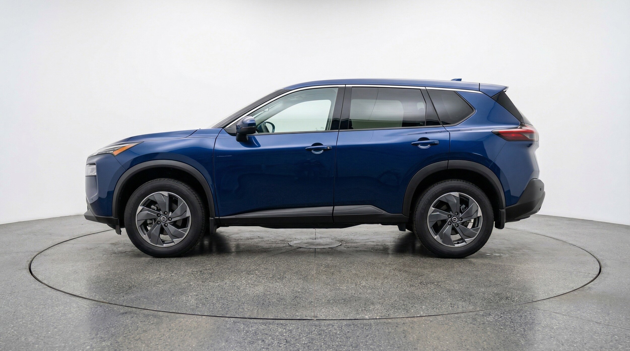 Thumbnail: 2025 Nissan Rogue - 5