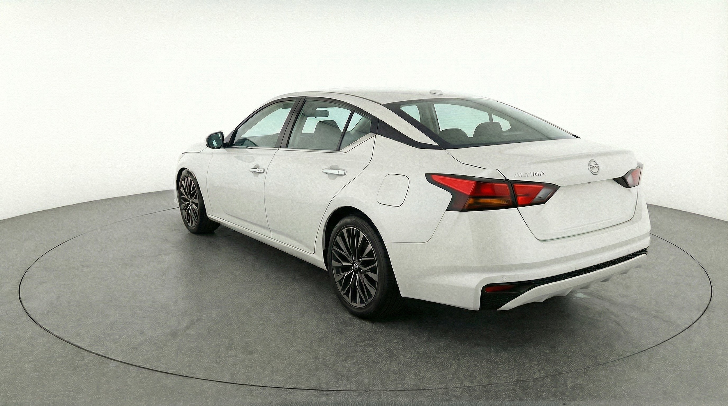 Thumbnail: 2025 Nissan Altima - 6