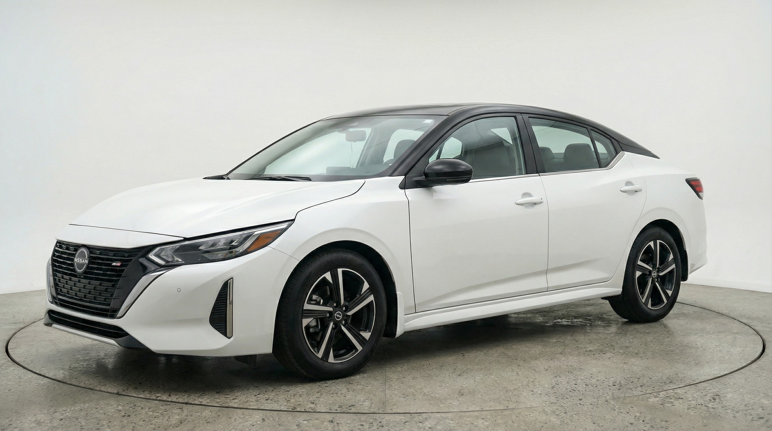 Thumbnail: 2025 Nissan Sentra - 3