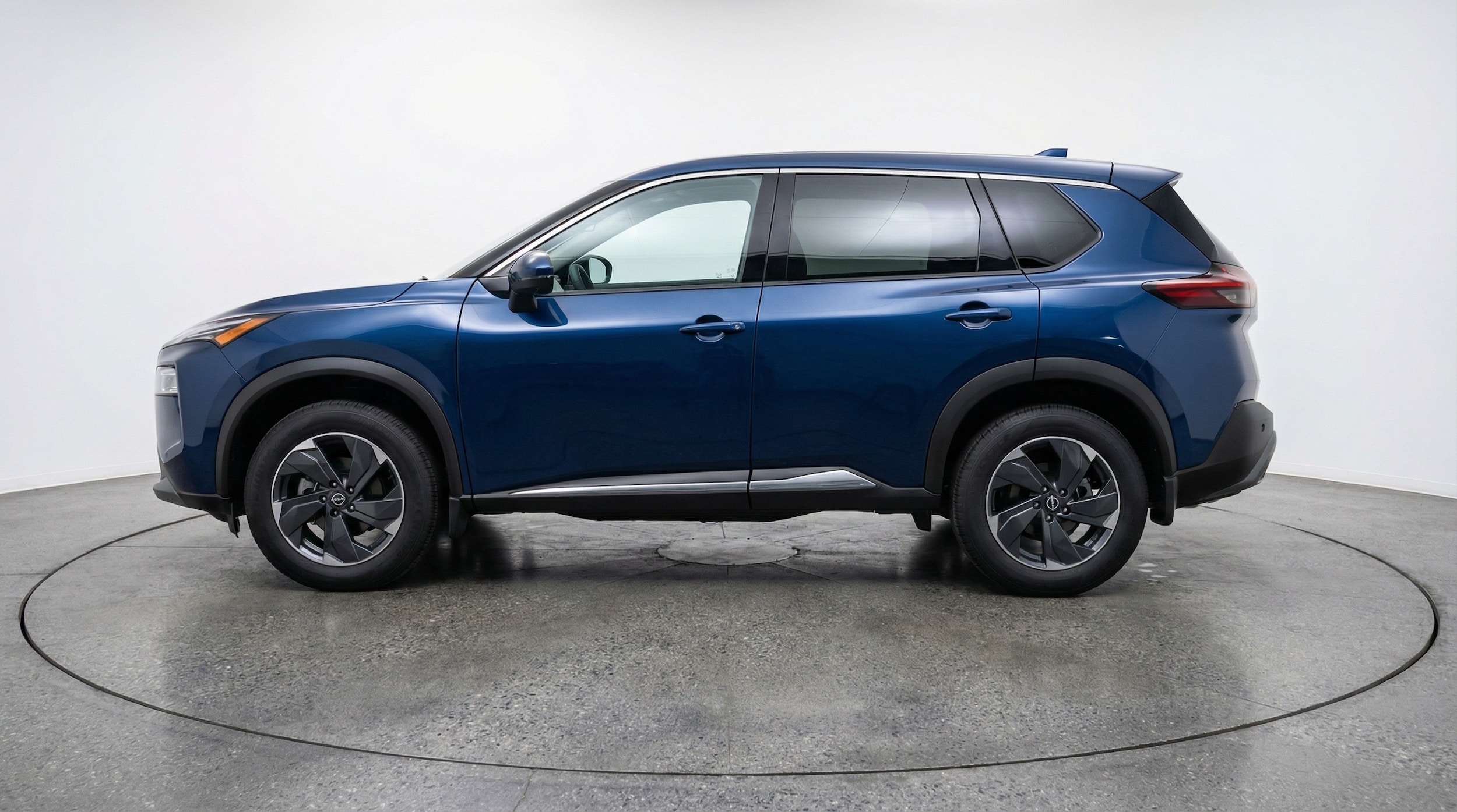 Thumbnail: 2025 Nissan Rogue - 4