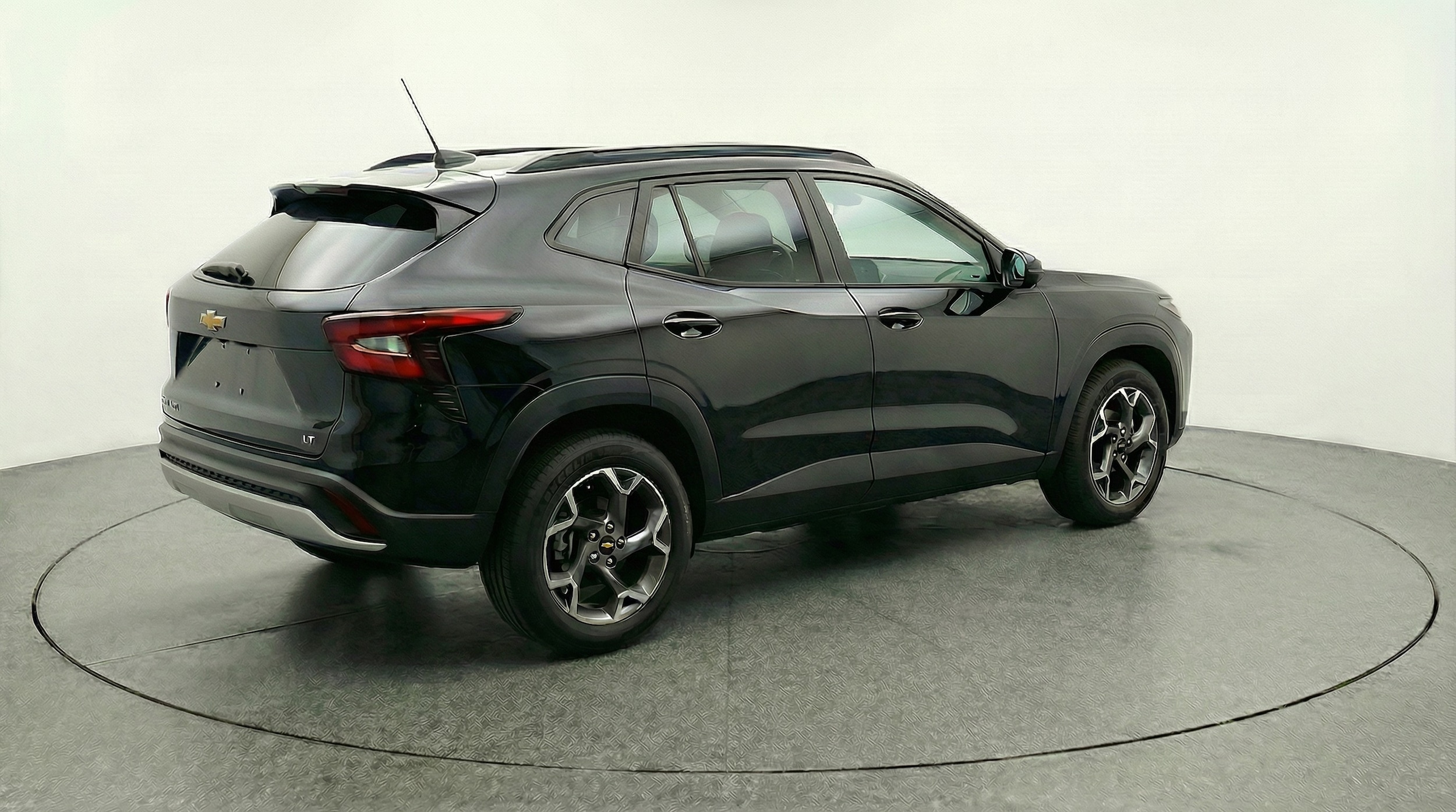 Thumbnail: 2025 Chevrolet Trax - 7