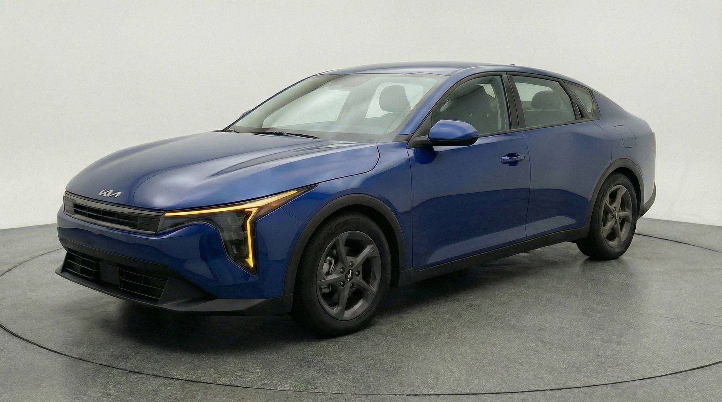 Thumbnail: 2025 Kia K4 - 3