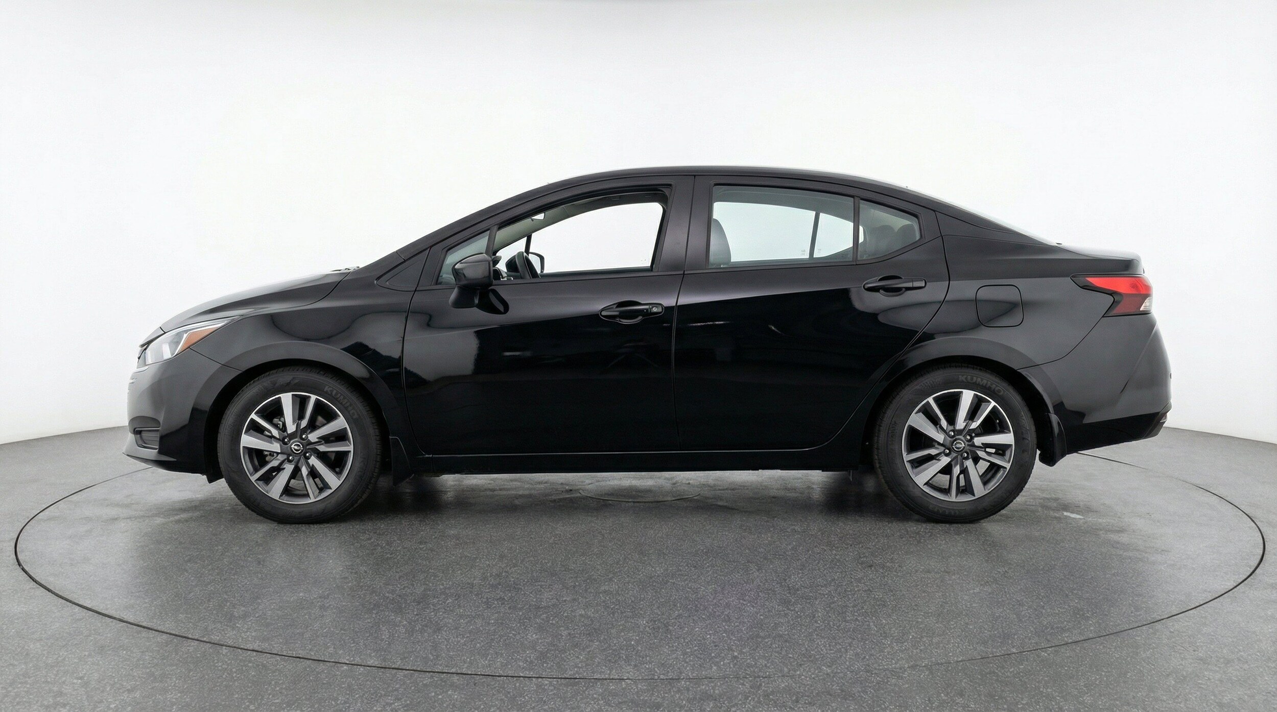 Thumbnail: 2025 Nissan Versa - 5