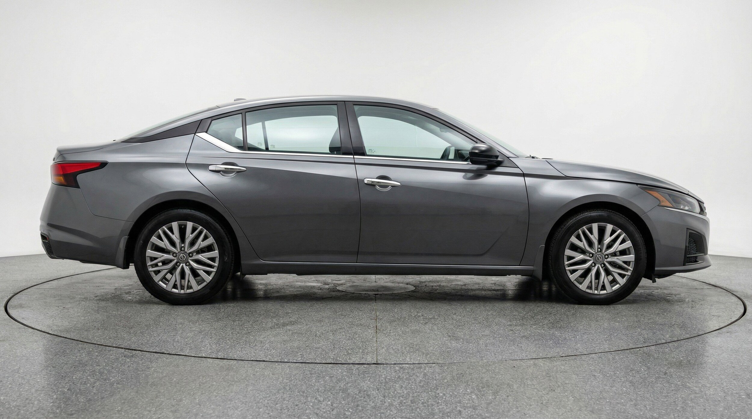 Thumbnail: 2025 Nissan Altima - 11