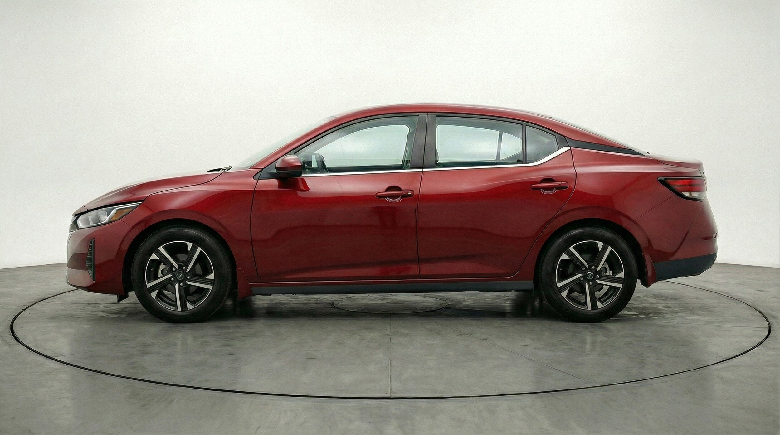 Thumbnail: 2025 Nissan Sentra - 5