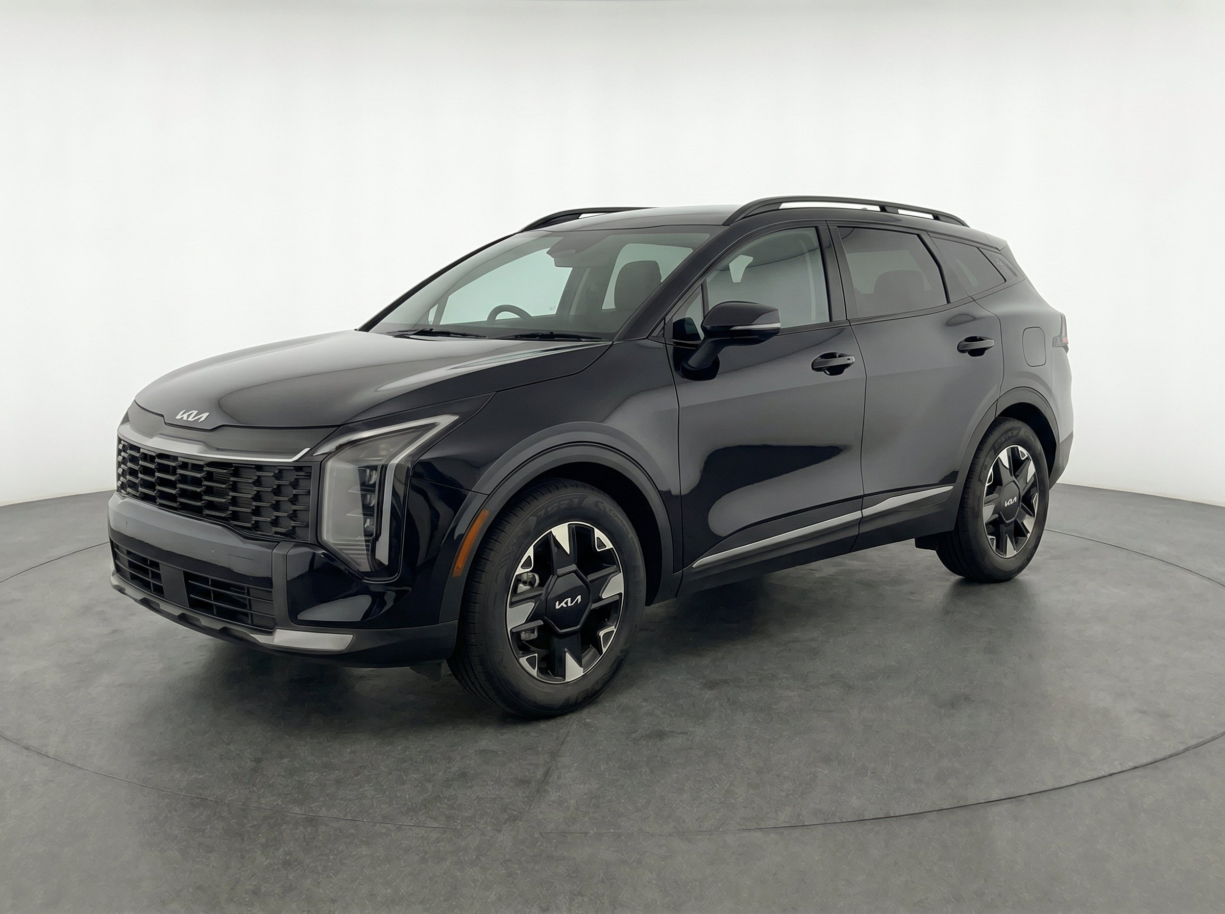 Thumbnail: 2026 Kia Sportage - 3