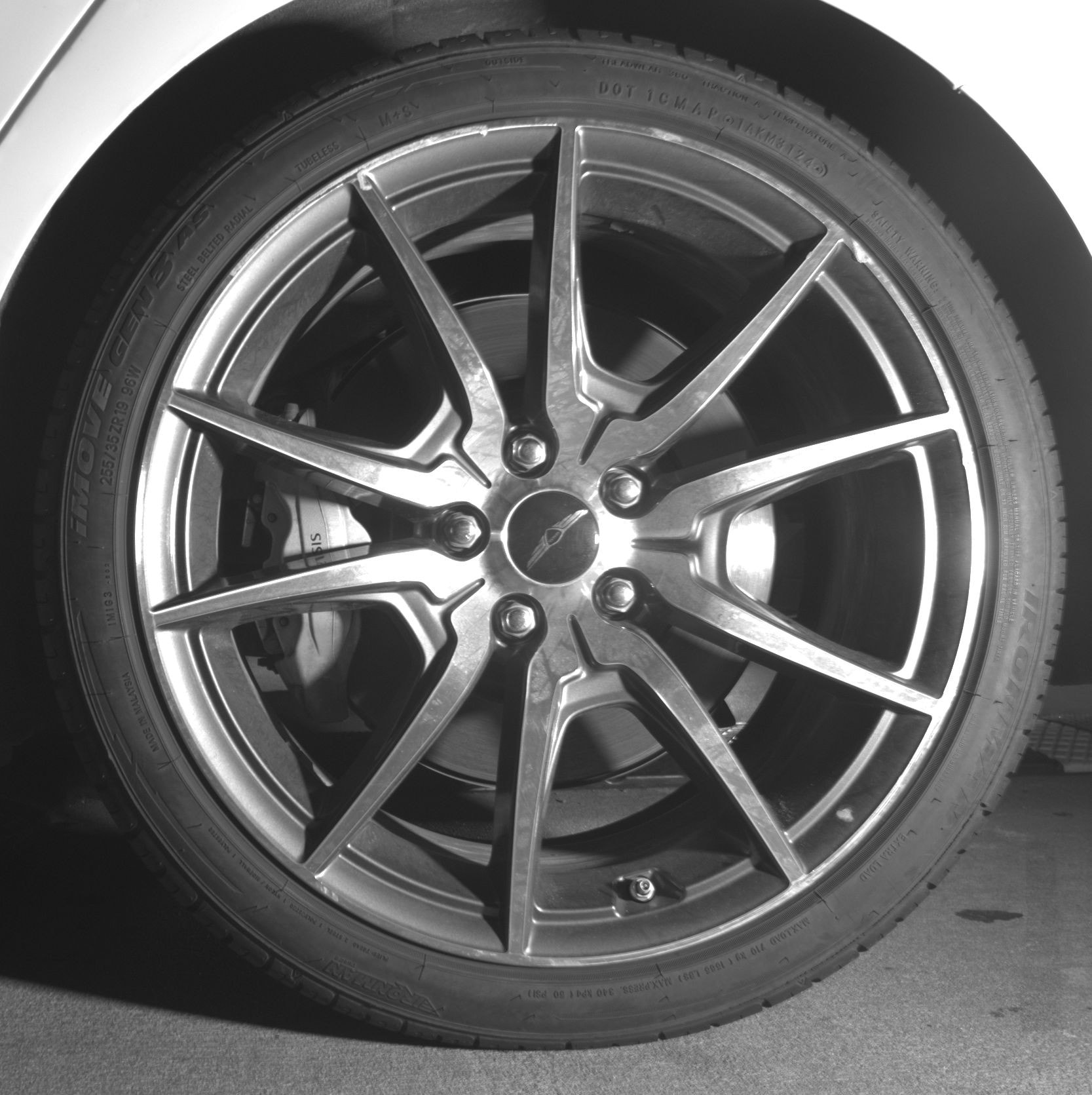 Thumbnail: 2025 Genesis G70 - 11