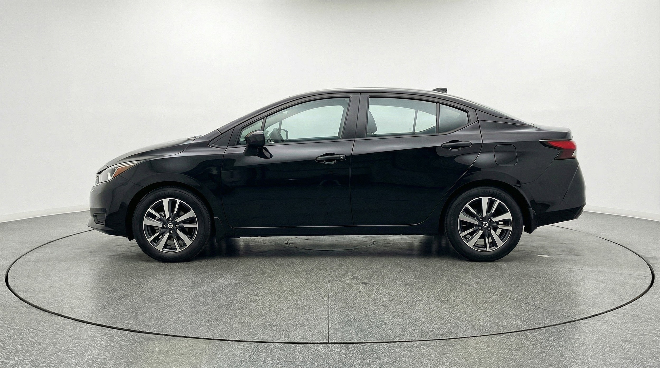 Thumbnail: 2025 Nissan Versa - 5