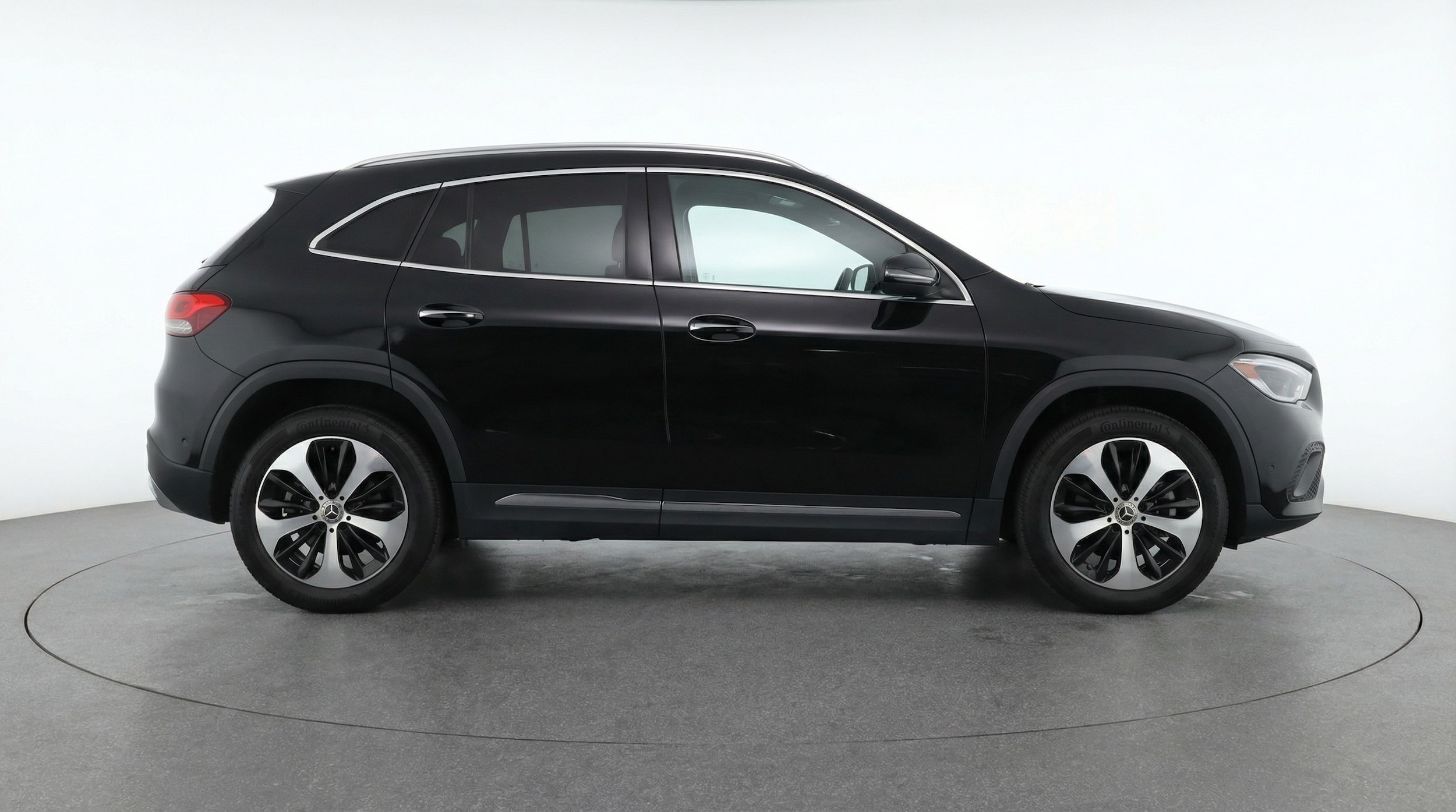 Thumbnail: 2025 Mercedes-Benz GLA - 8