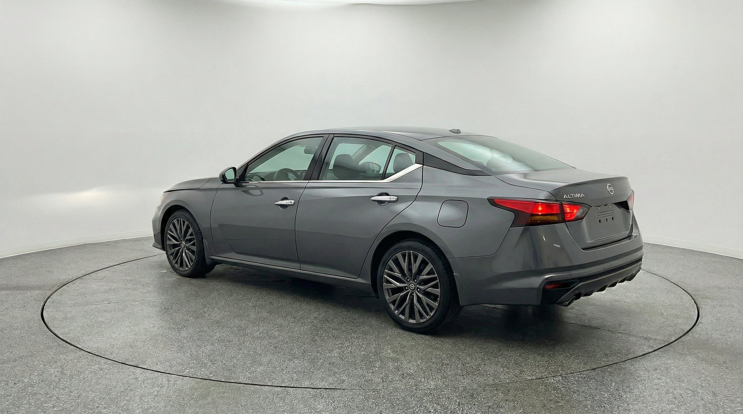 Thumbnail: 2025 Nissan Altima - 6