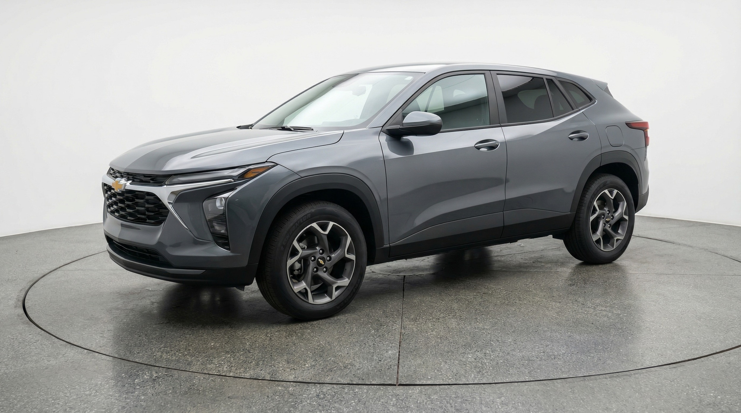 Thumbnail: 2025 Chevrolet Trax - 3