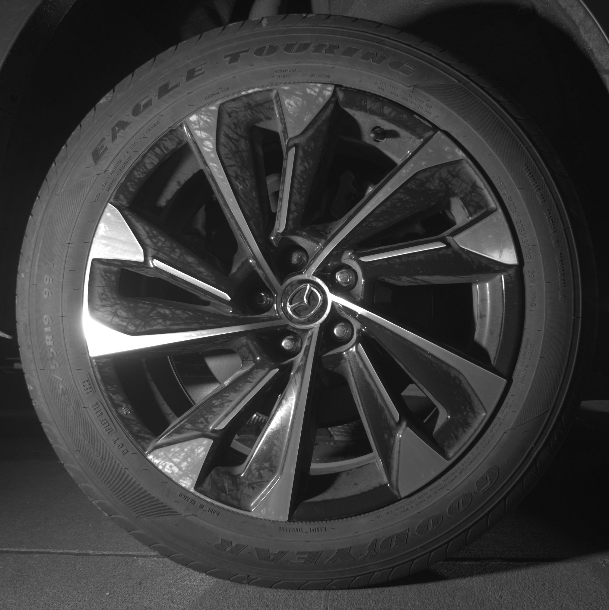 Thumbnail: 2025 Mazda CX-50 - 15