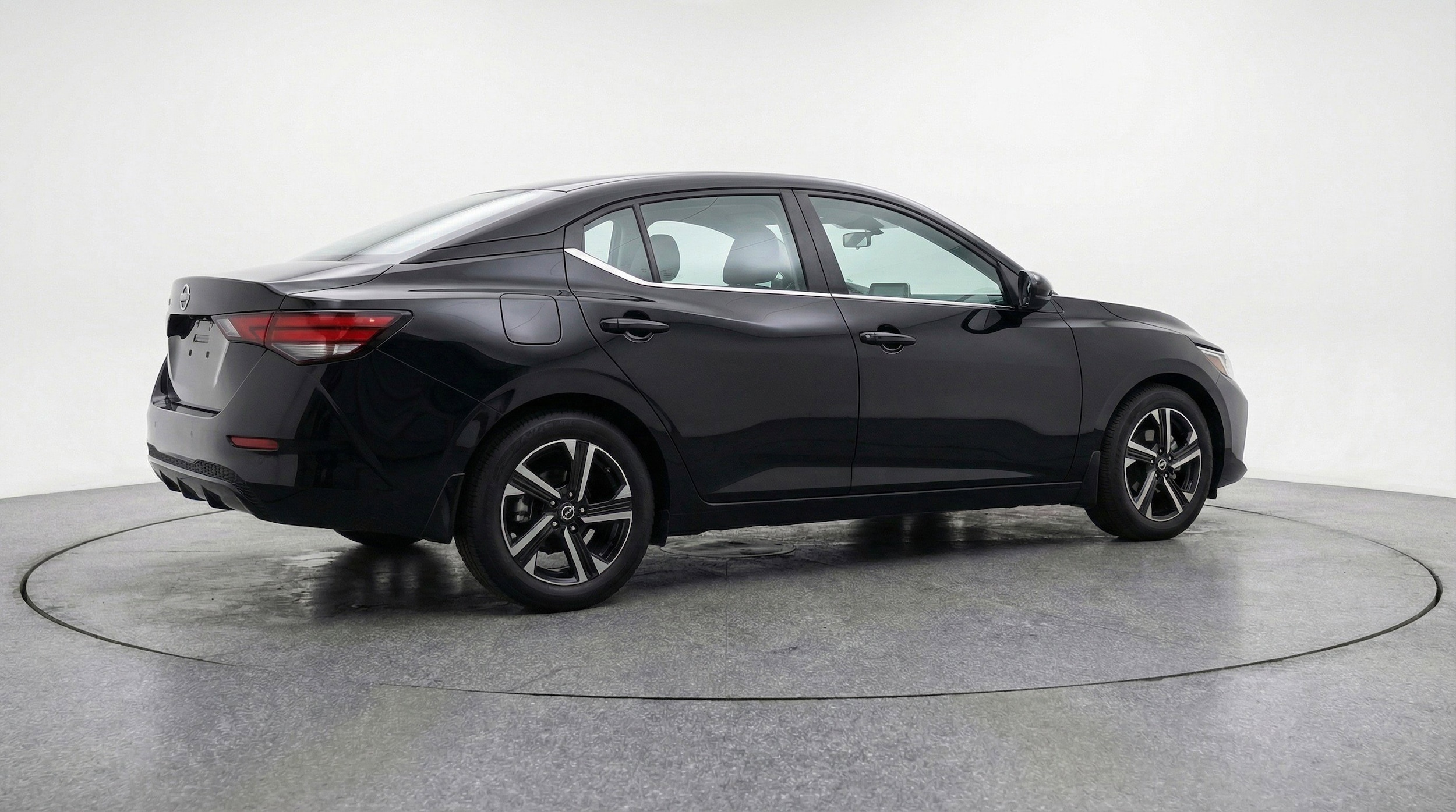 Thumbnail: 2025 Nissan Sentra - 9