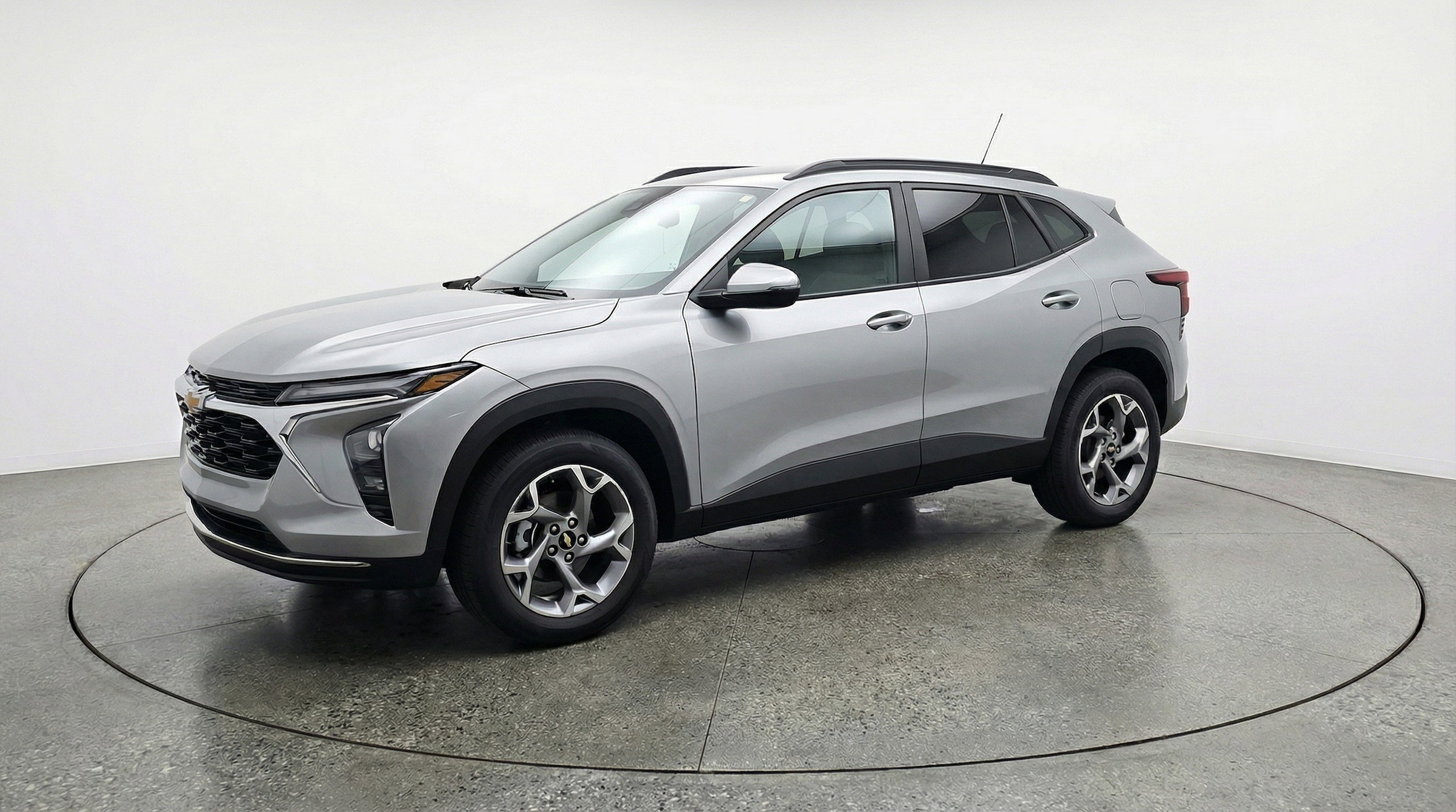 Thumbnail: 2025 Chevrolet Trax - 3