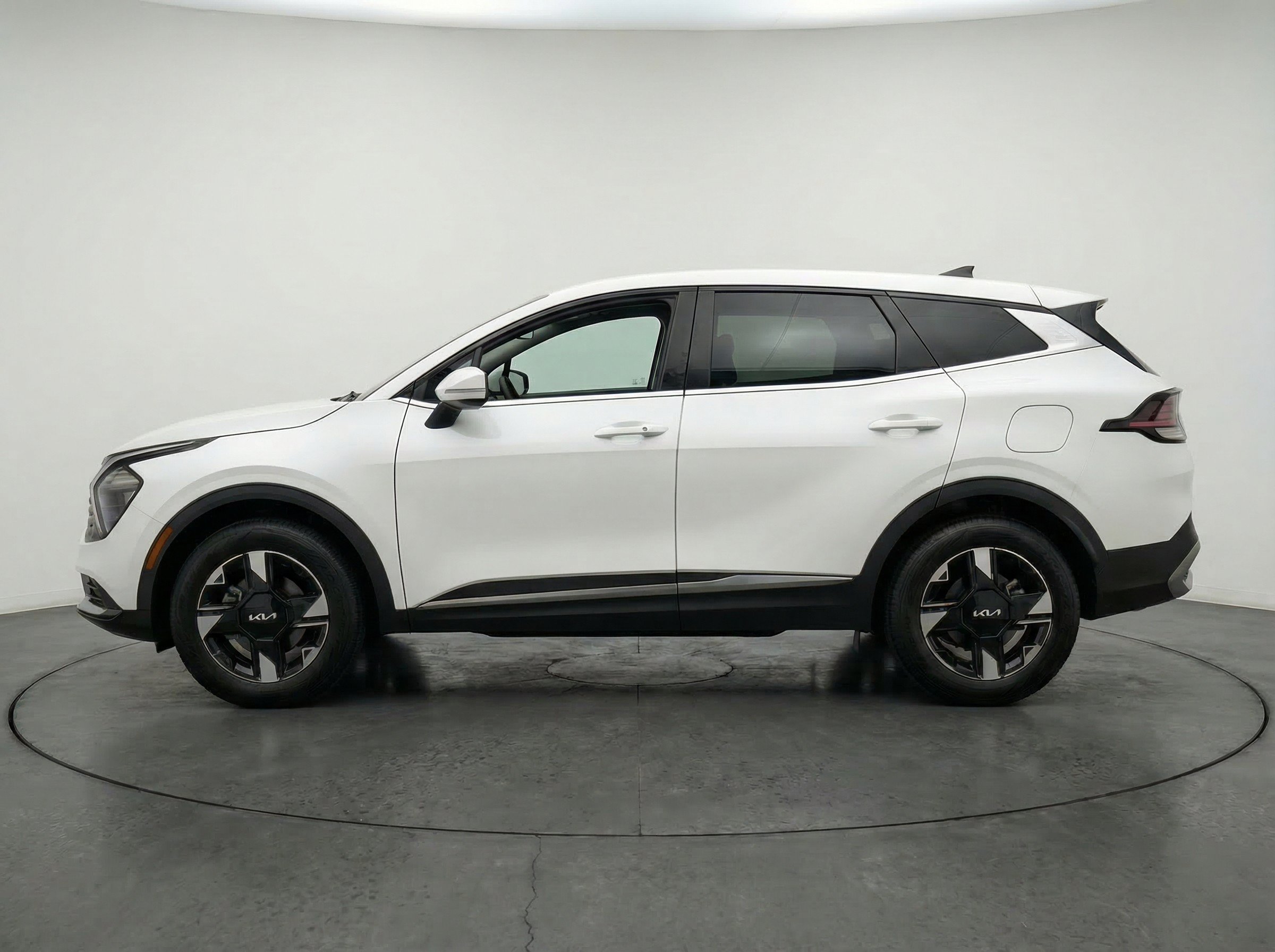 Thumbnail: 2026 Kia Sportage - 5