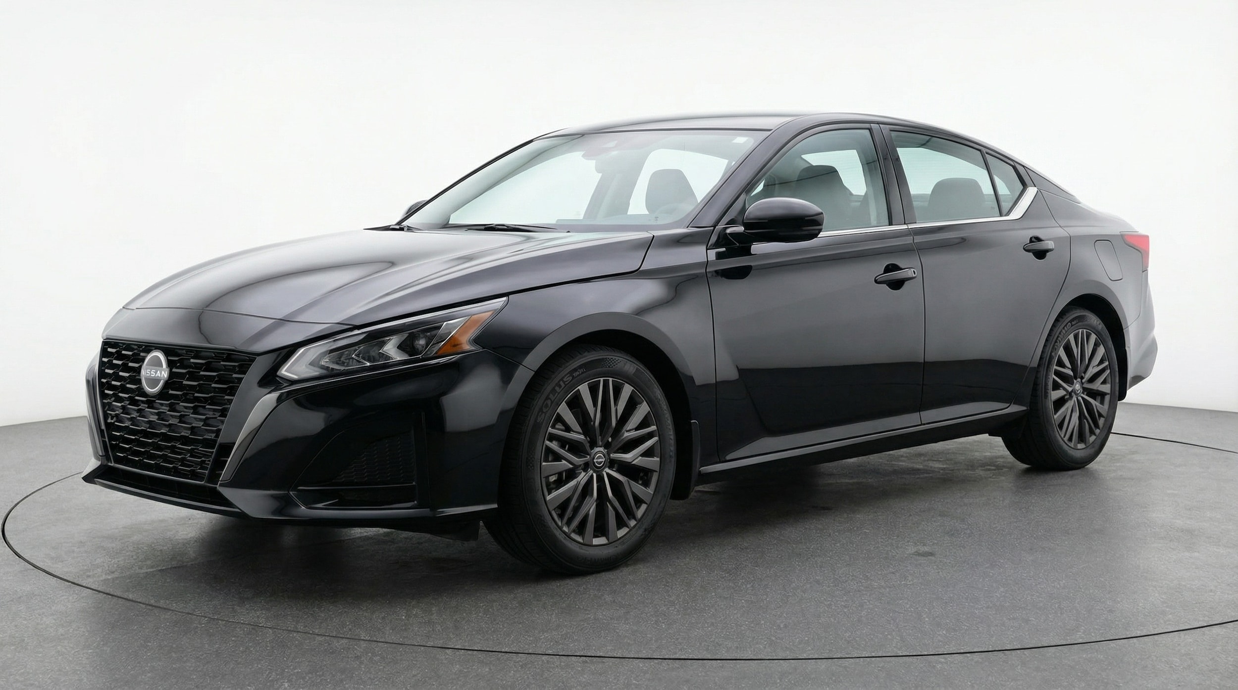 Thumbnail: 2025 Nissan Altima - 3