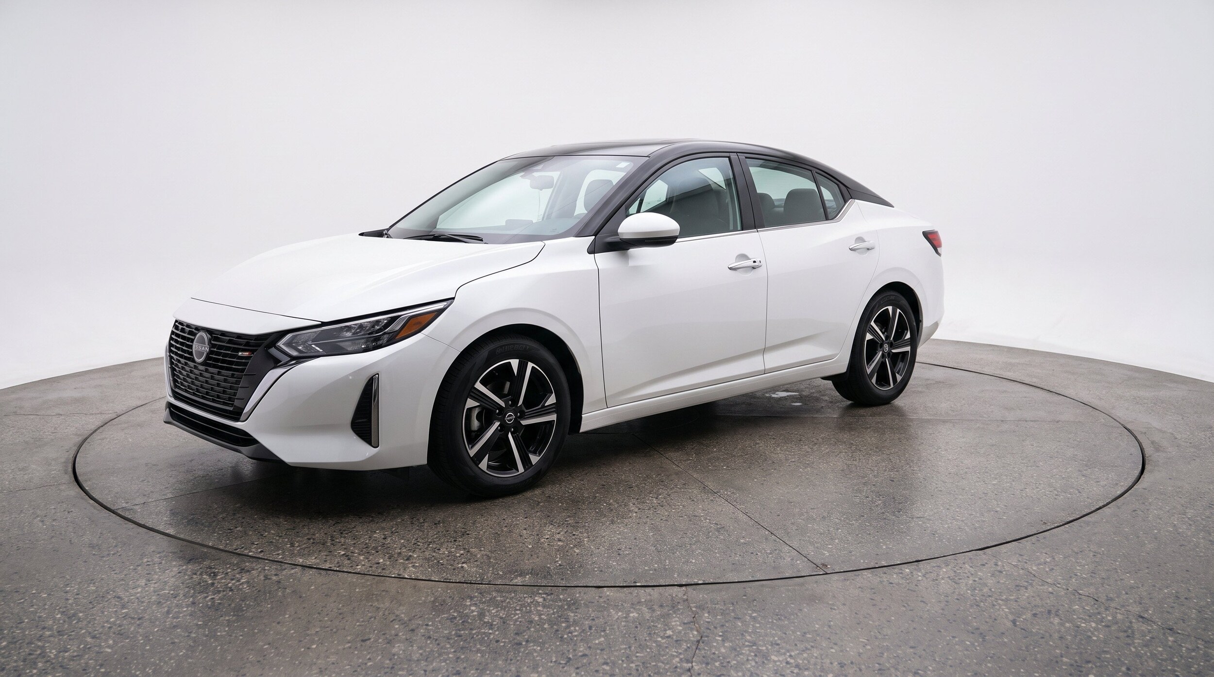 Thumbnail: 2025 Nissan Sentra - 3
