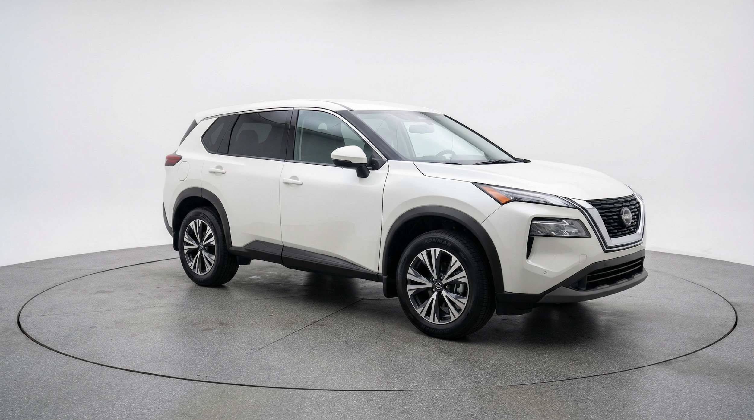 Thumbnail: 2025 Nissan Rogue - 1