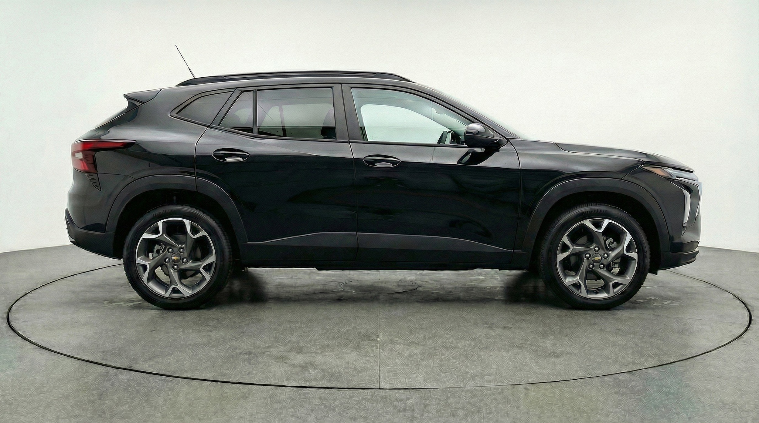 Thumbnail: 2025 Chevrolet Trax - 11