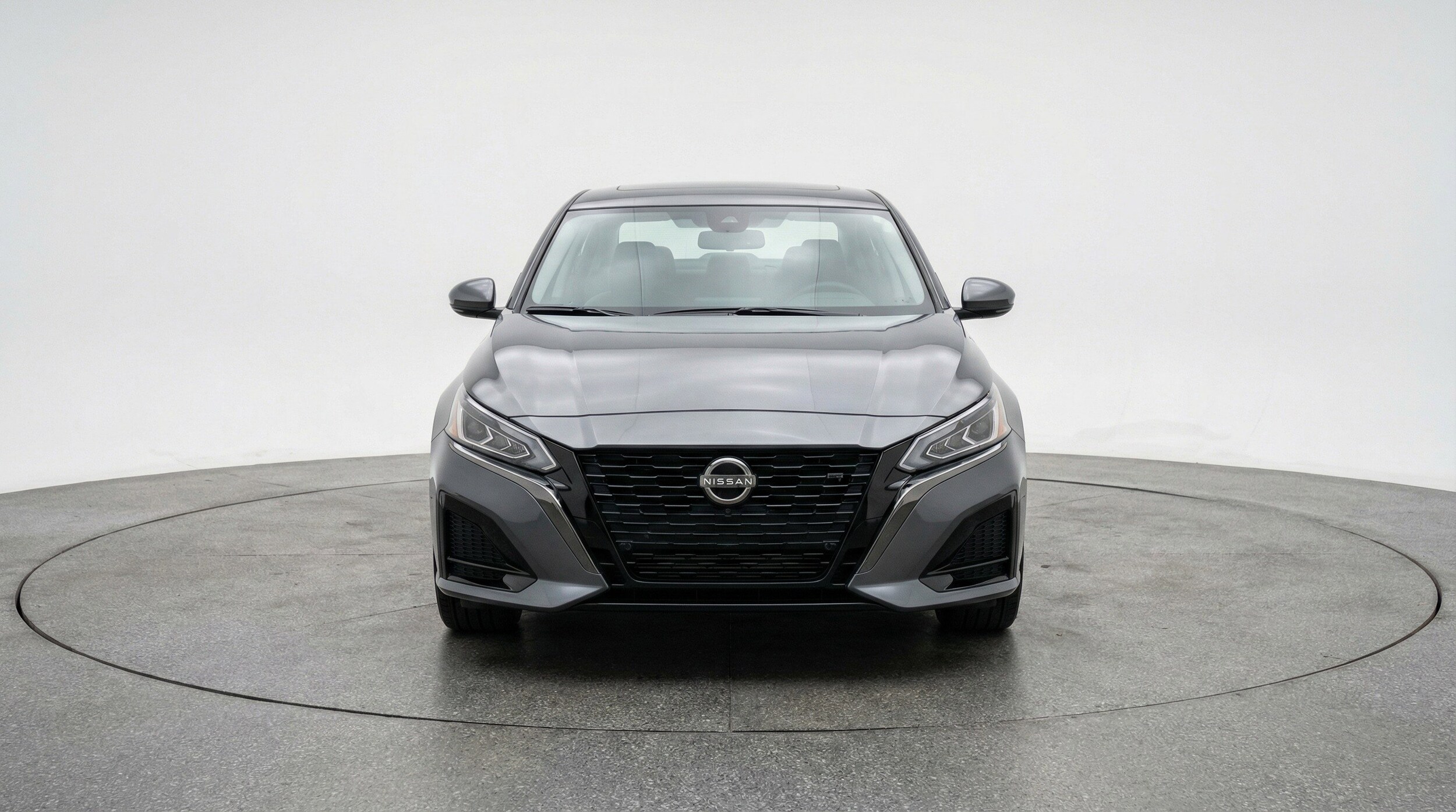 Thumbnail: 2025 Nissan Altima - 2
