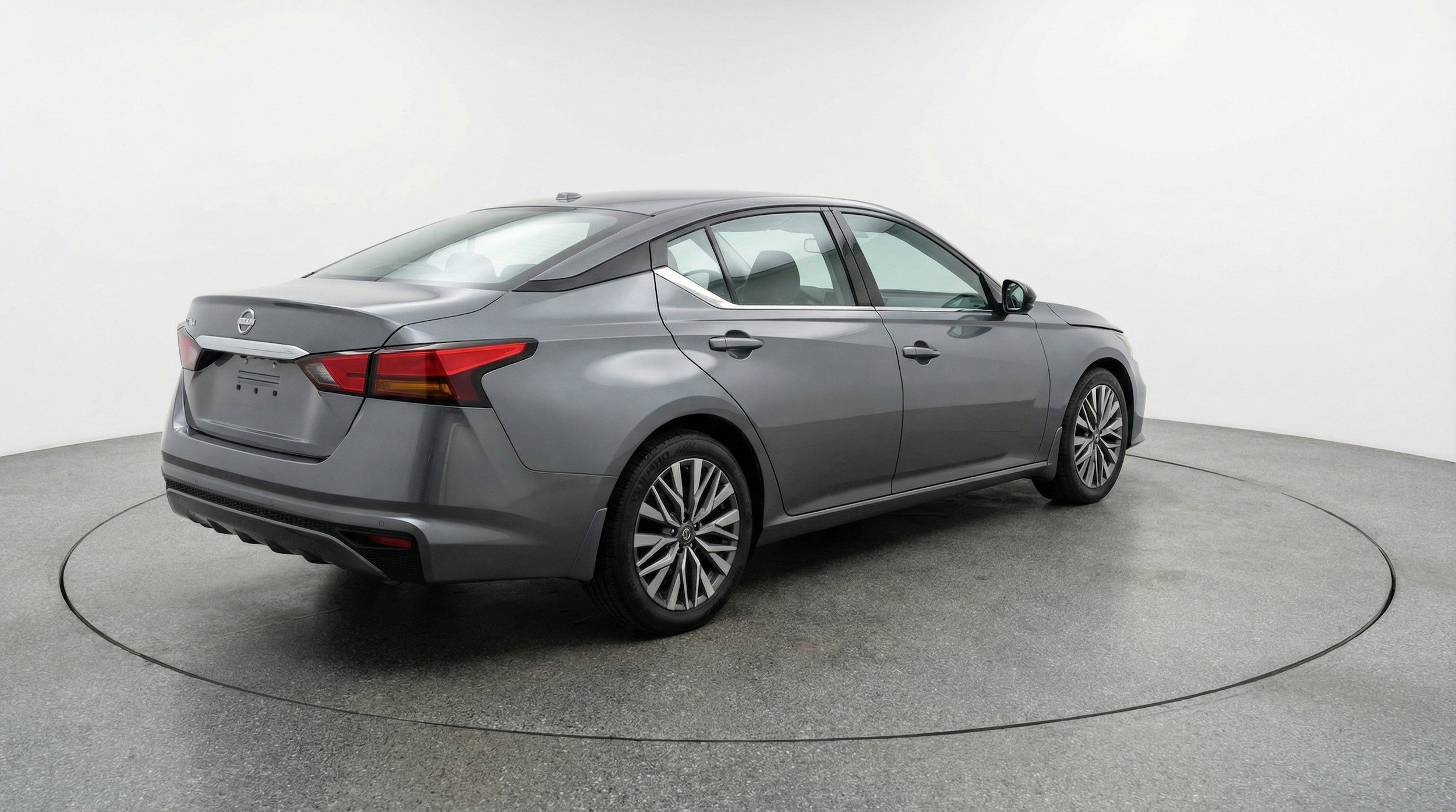 Thumbnail: 2025 Nissan Altima - 9