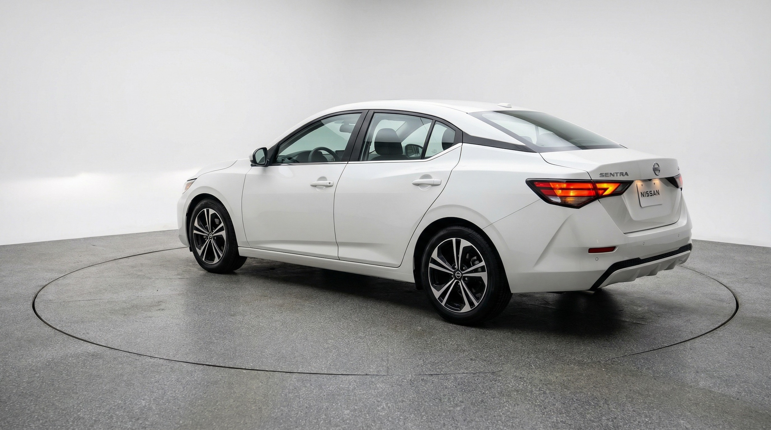 Thumbnail: 2025 Nissan Sentra - 5