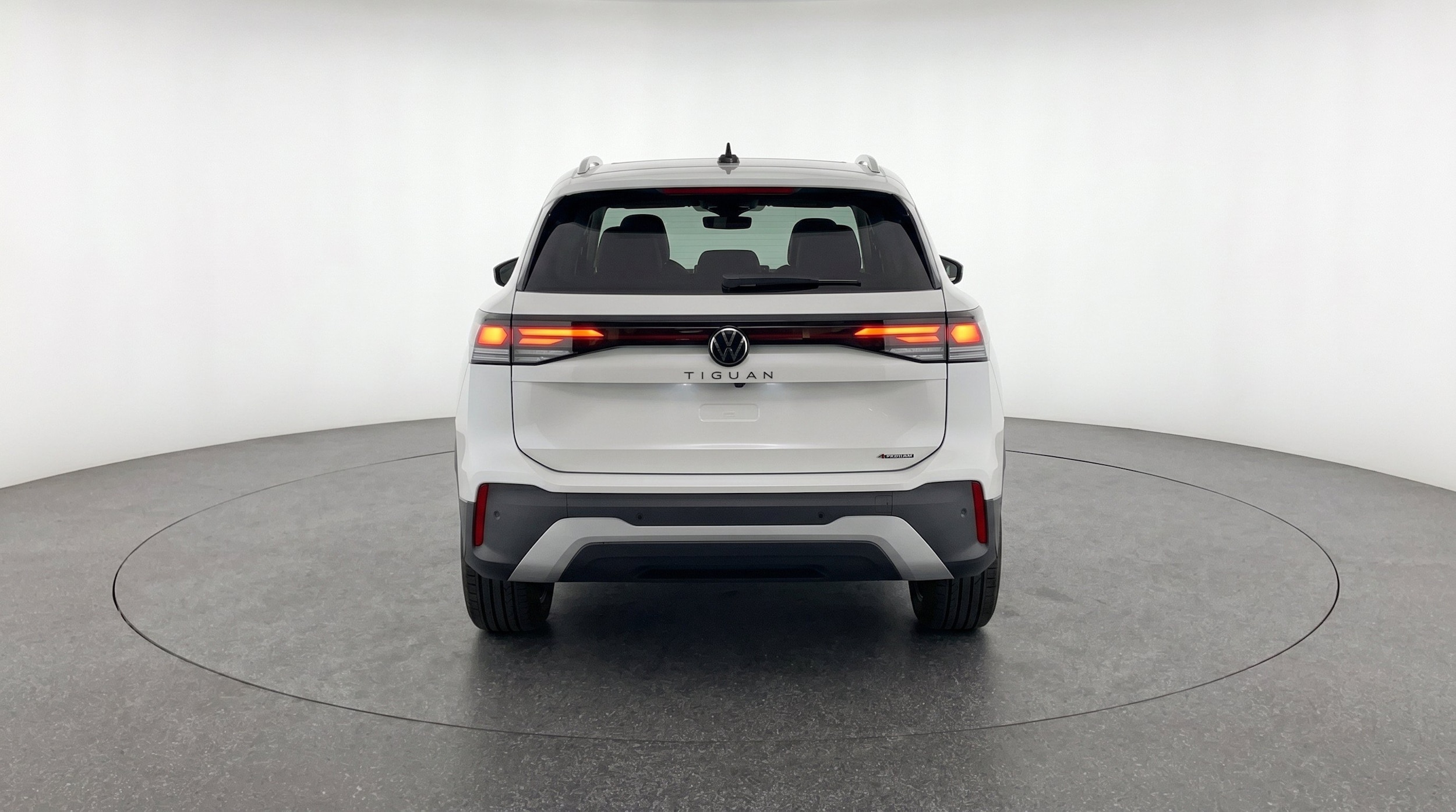 Thumbnail: 2026 Volkswagen Tiguan - 7
