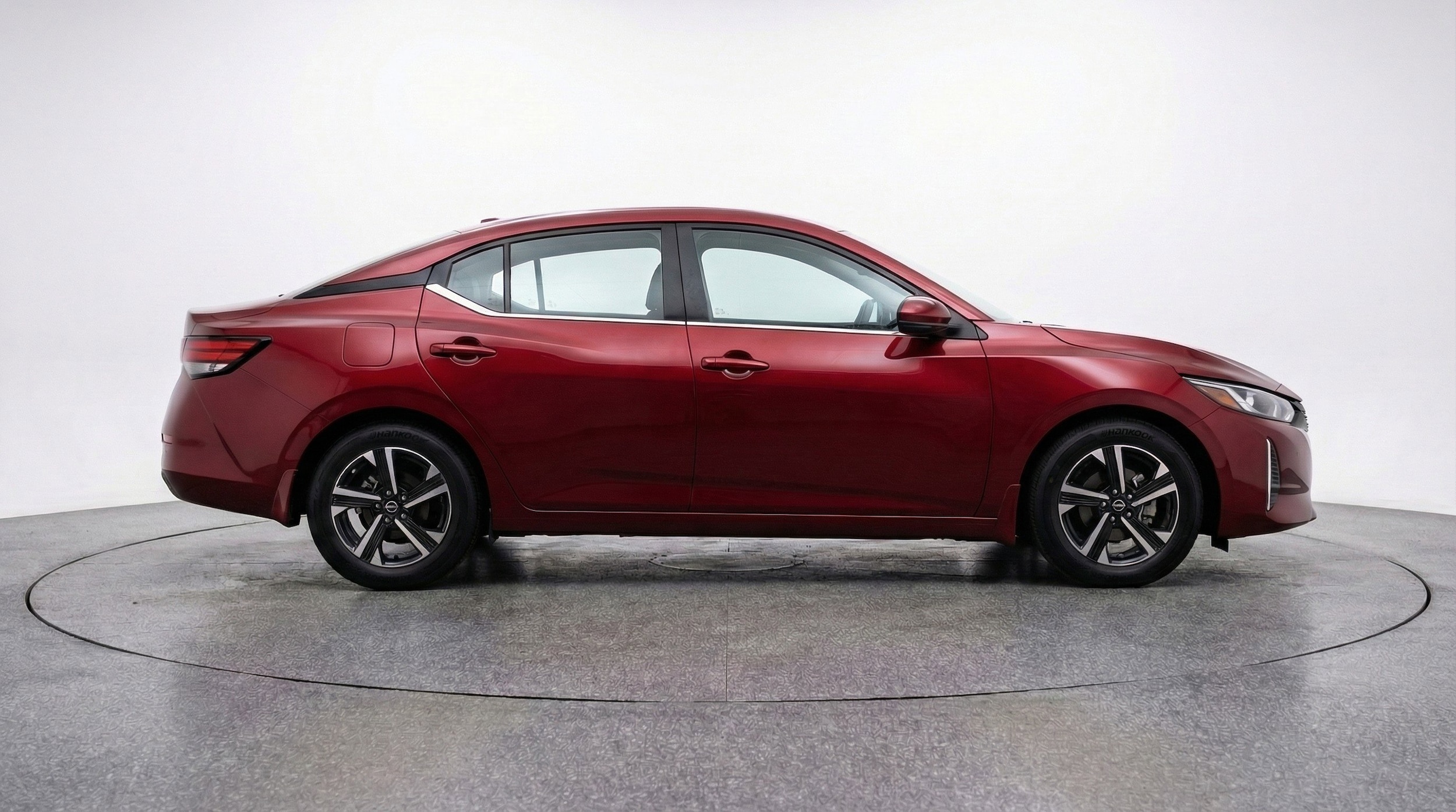 Thumbnail: 2025 Nissan Sentra - 11