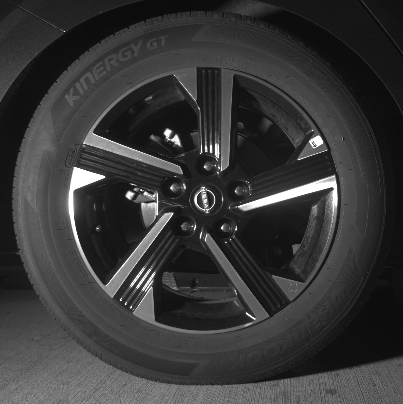 Thumbnail: 2025 Nissan Sentra - 15