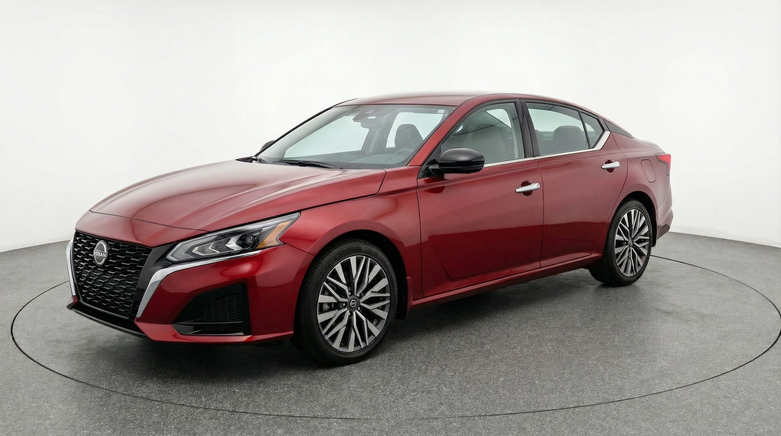 Thumbnail: 2025 Nissan Altima - 3