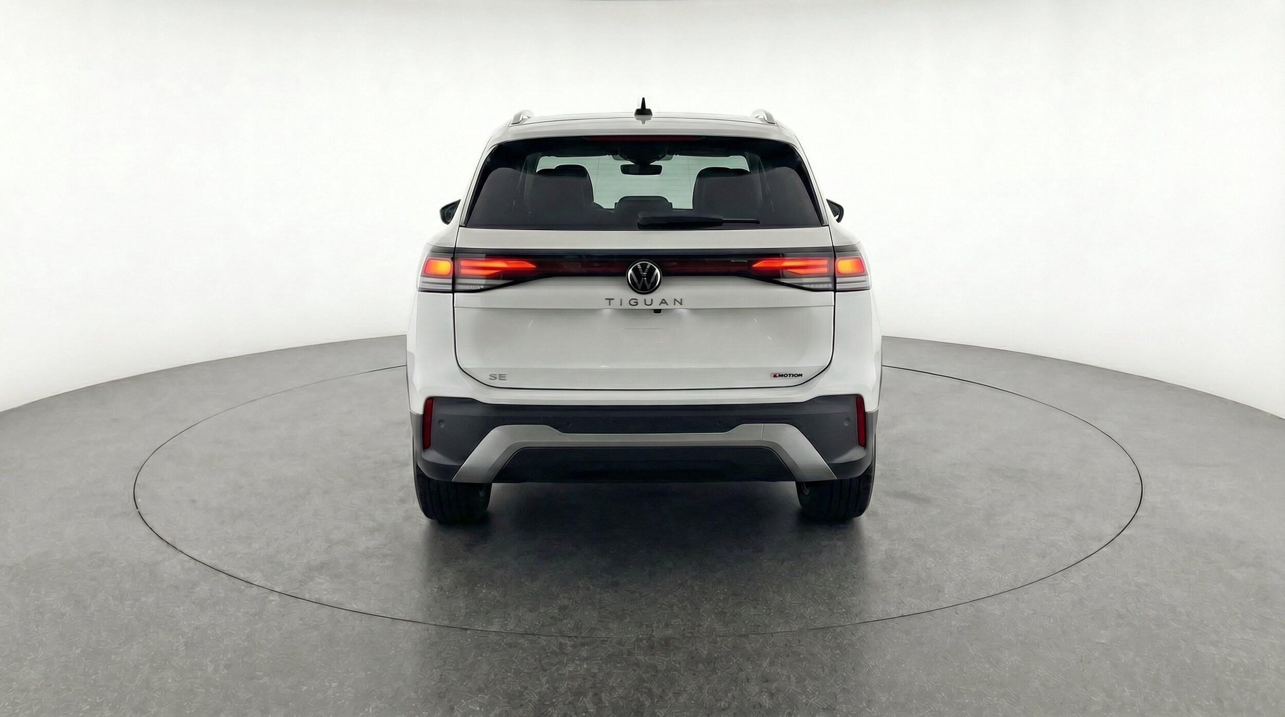 Thumbnail: 2026 Volkswagen Tiguan - 7