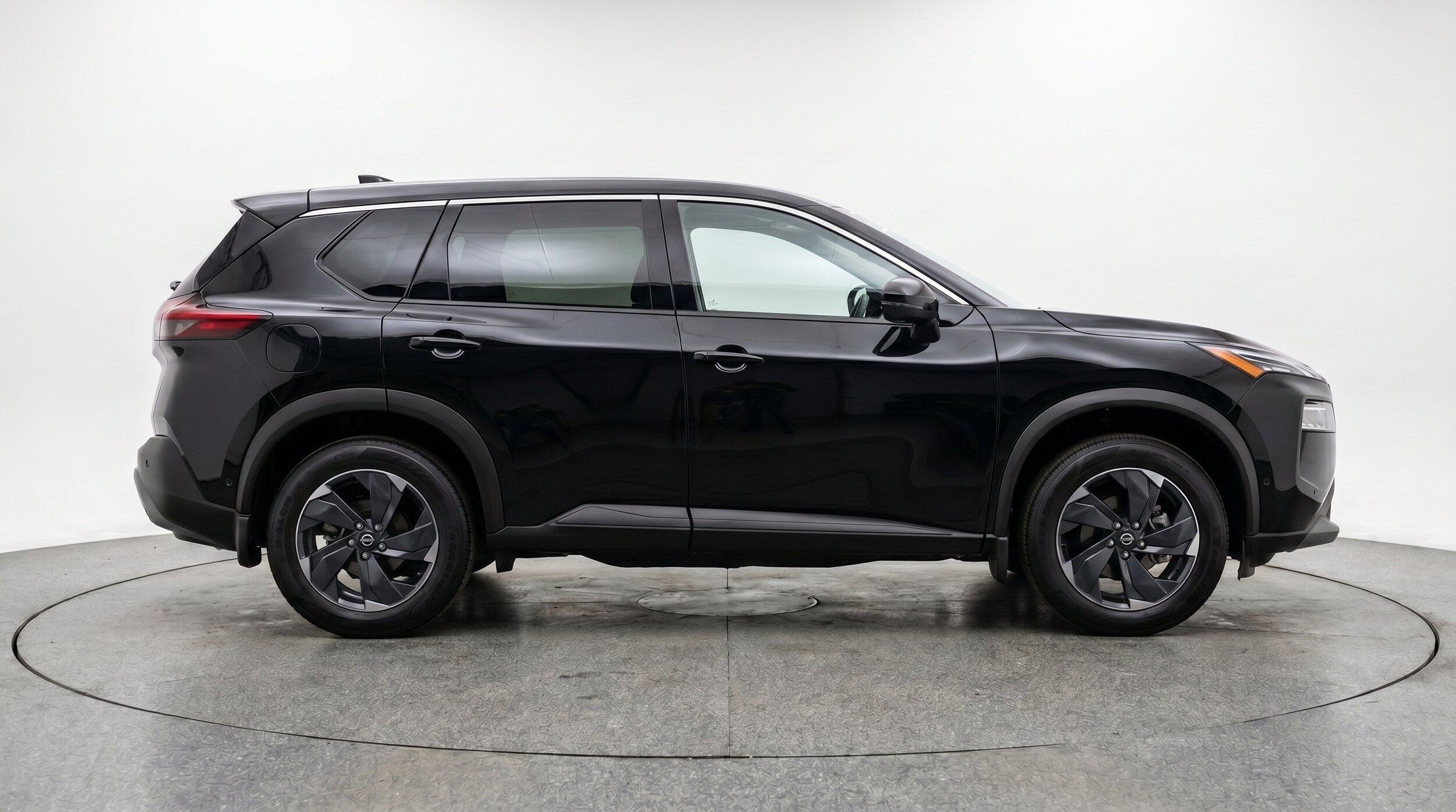Thumbnail: 2025 Nissan Rogue - 11