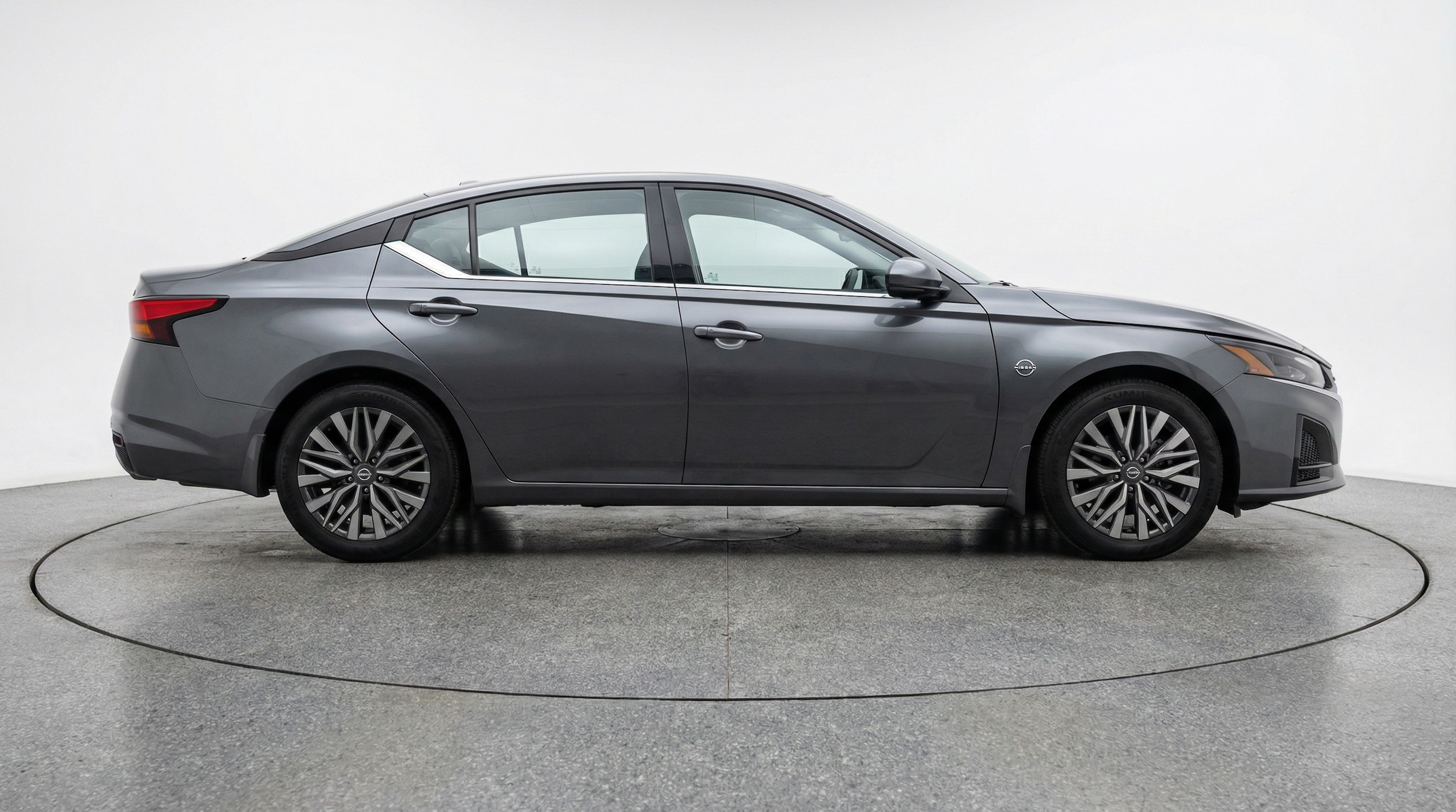 Thumbnail: 2025 Nissan Altima - 8