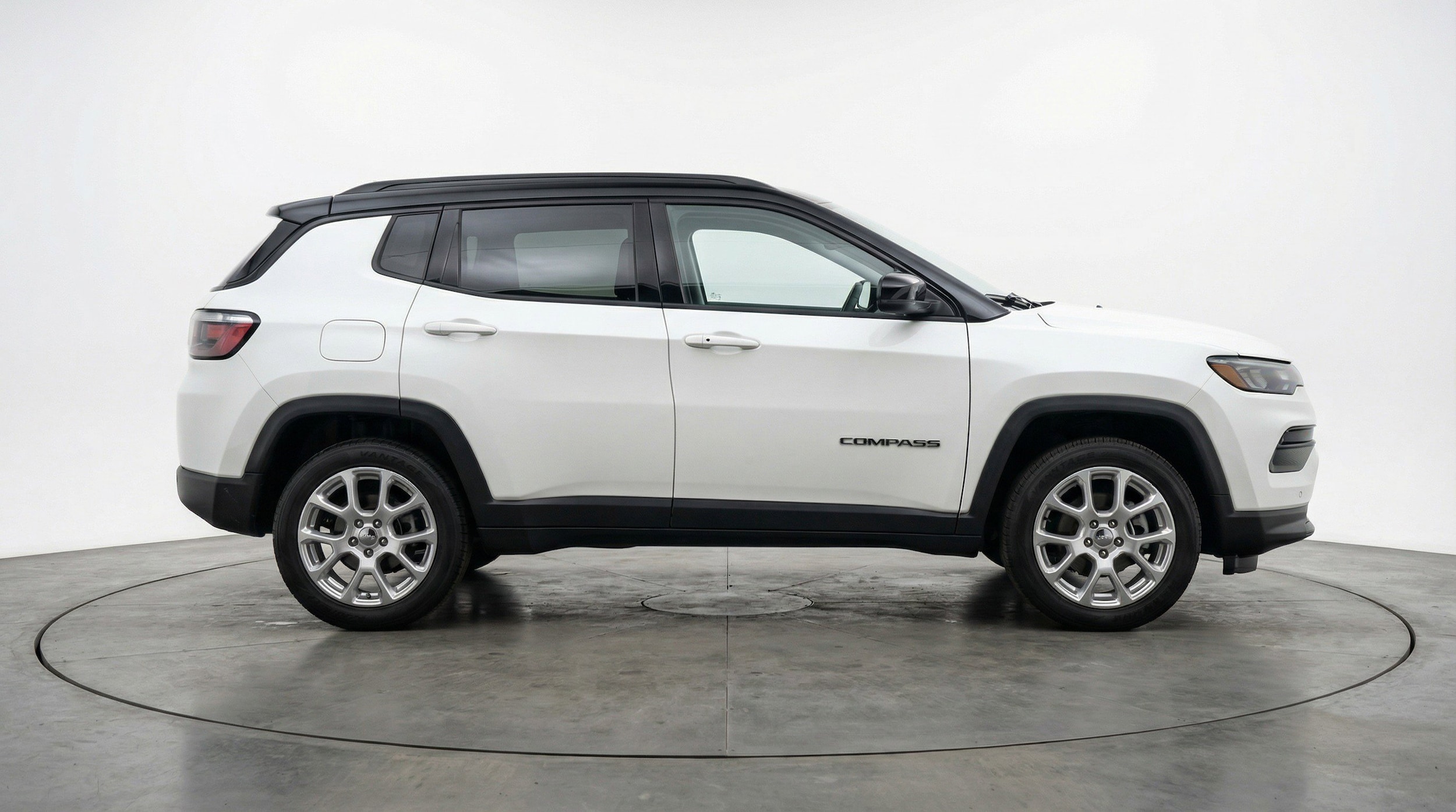 Thumbnail: 2025 Jeep Compass - 11