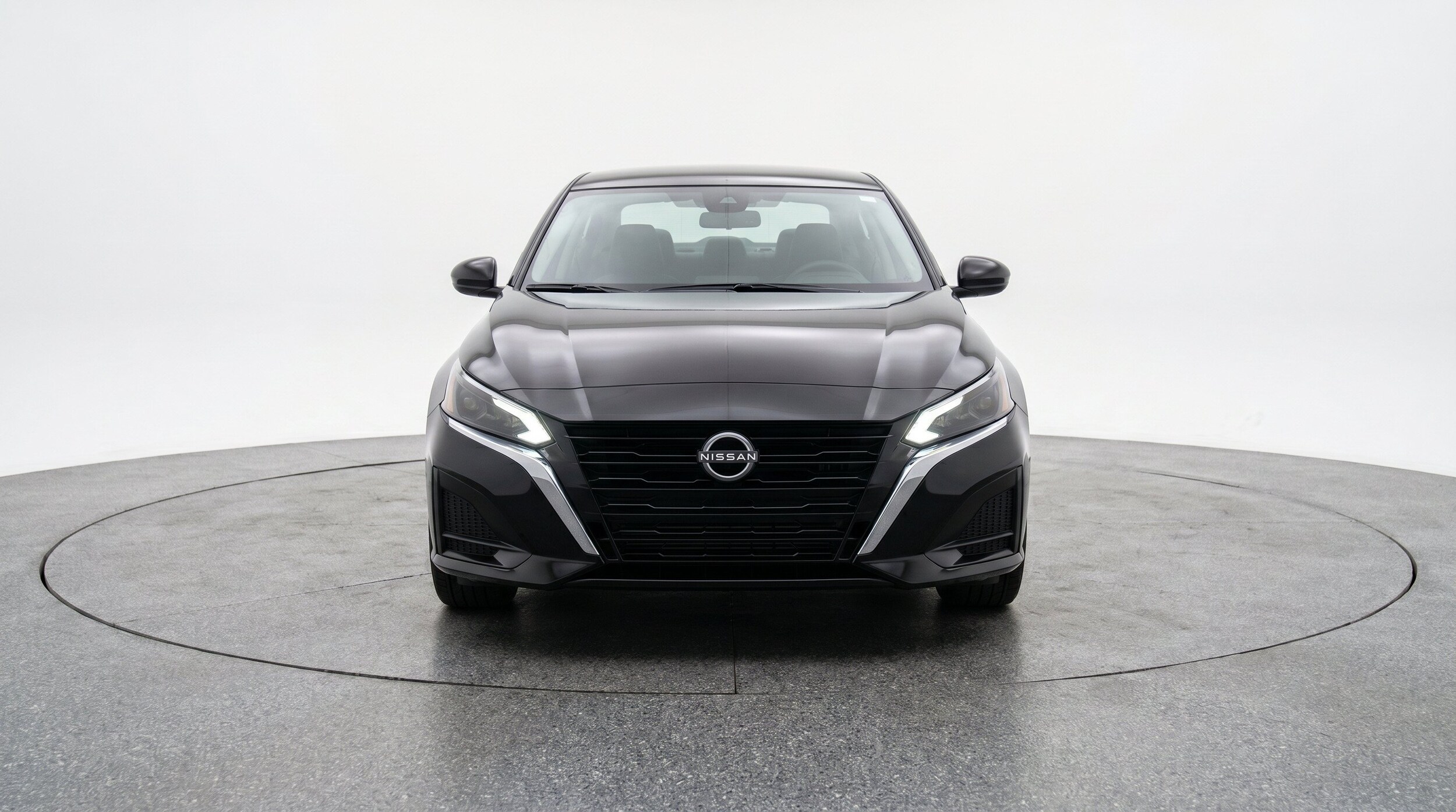 Thumbnail: 2025 Nissan Altima - 2