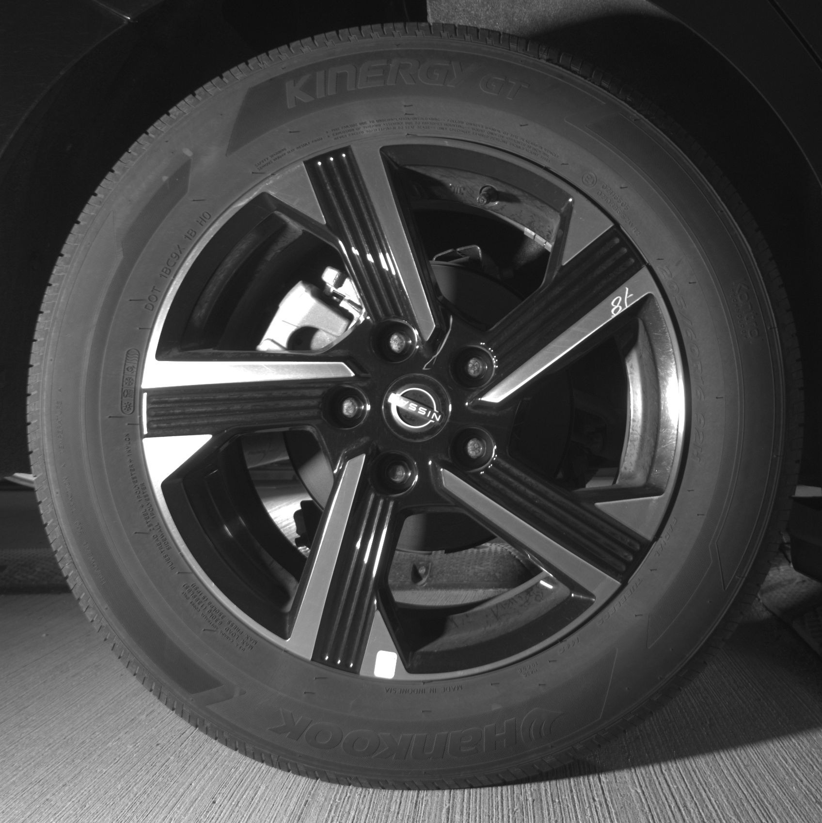 Thumbnail: 2025 Nissan Sentra - 12