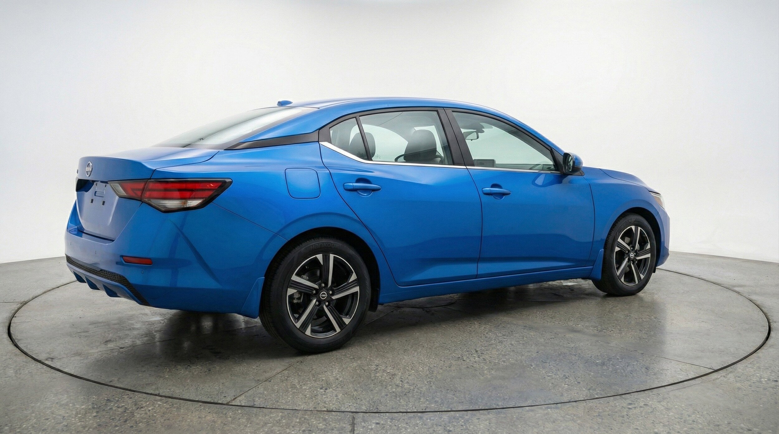 Thumbnail: 2025 Nissan Sentra - 9