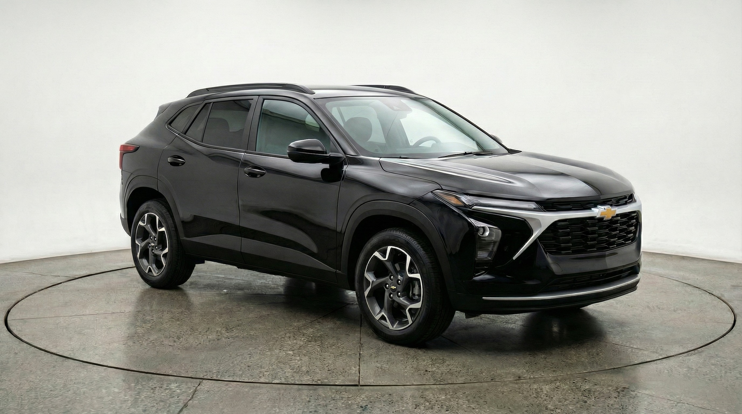 Thumbnail: 2025 Chevrolet Trax - 1