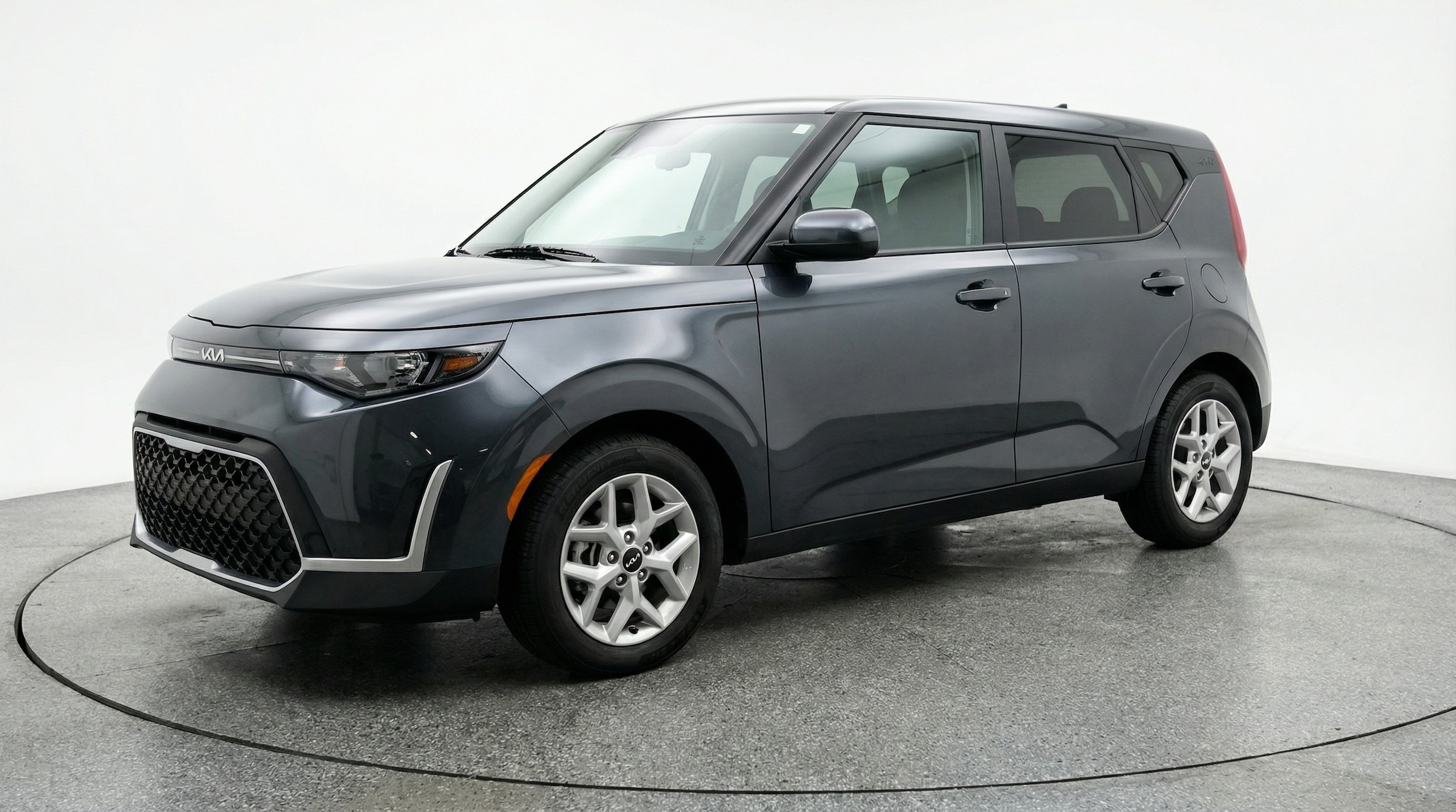 Thumbnail: 2025 Kia Soul - 3