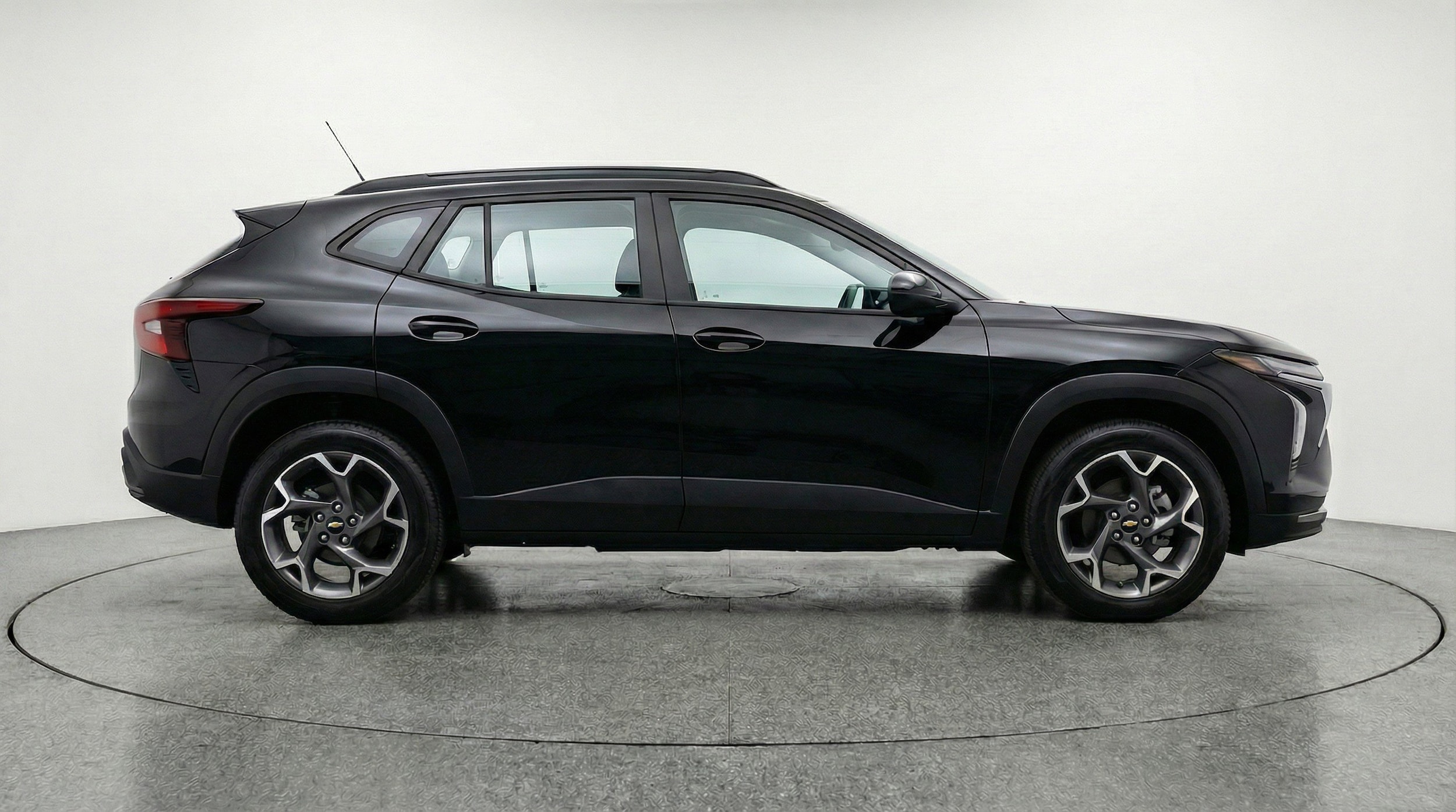 Thumbnail: 2025 Chevrolet Trax - 11