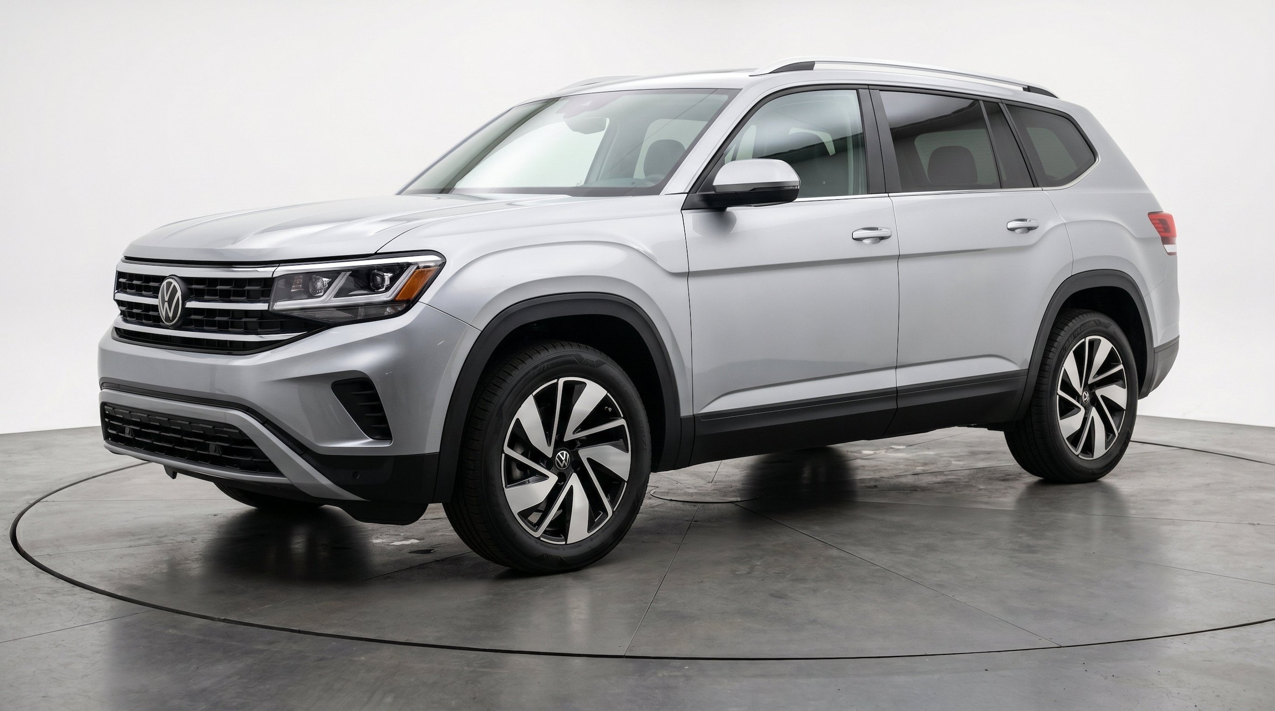 Thumbnail: 2026 Volkswagen Atlas - 3