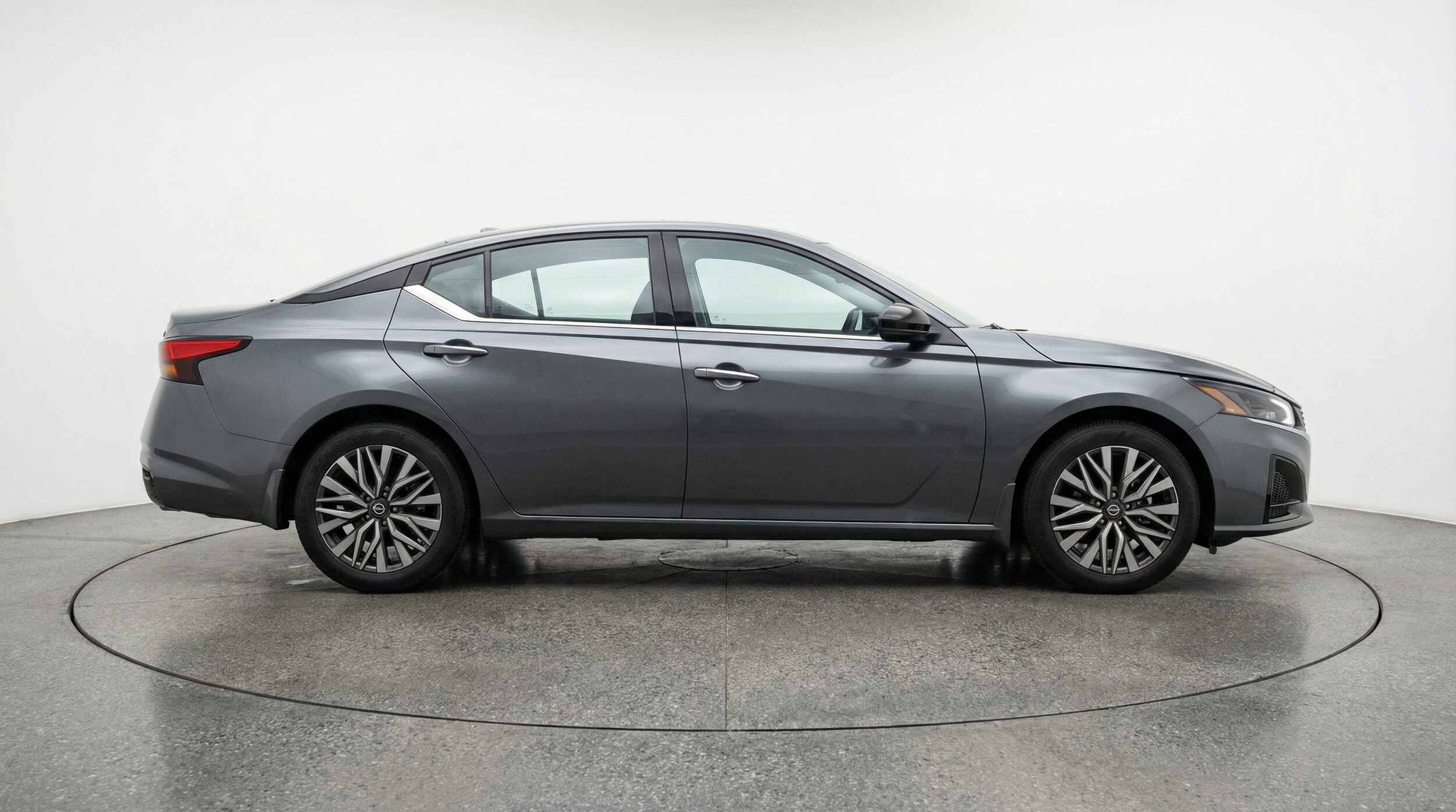 Thumbnail: 2025 Nissan Altima - 11