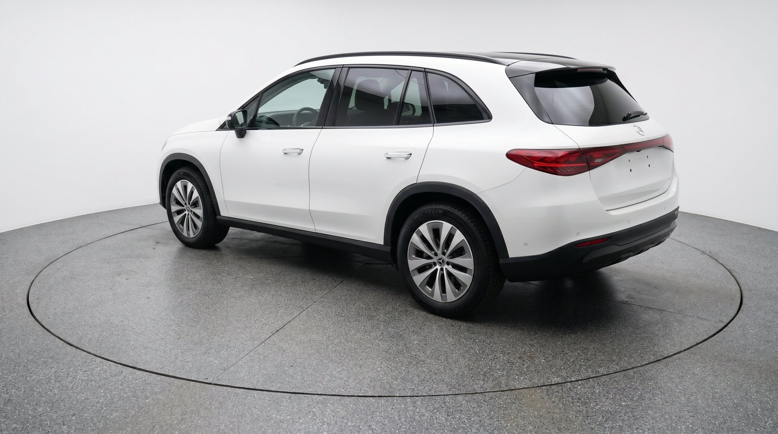 Thumbnail: 2026 Mercedes-Benz GLE - 6