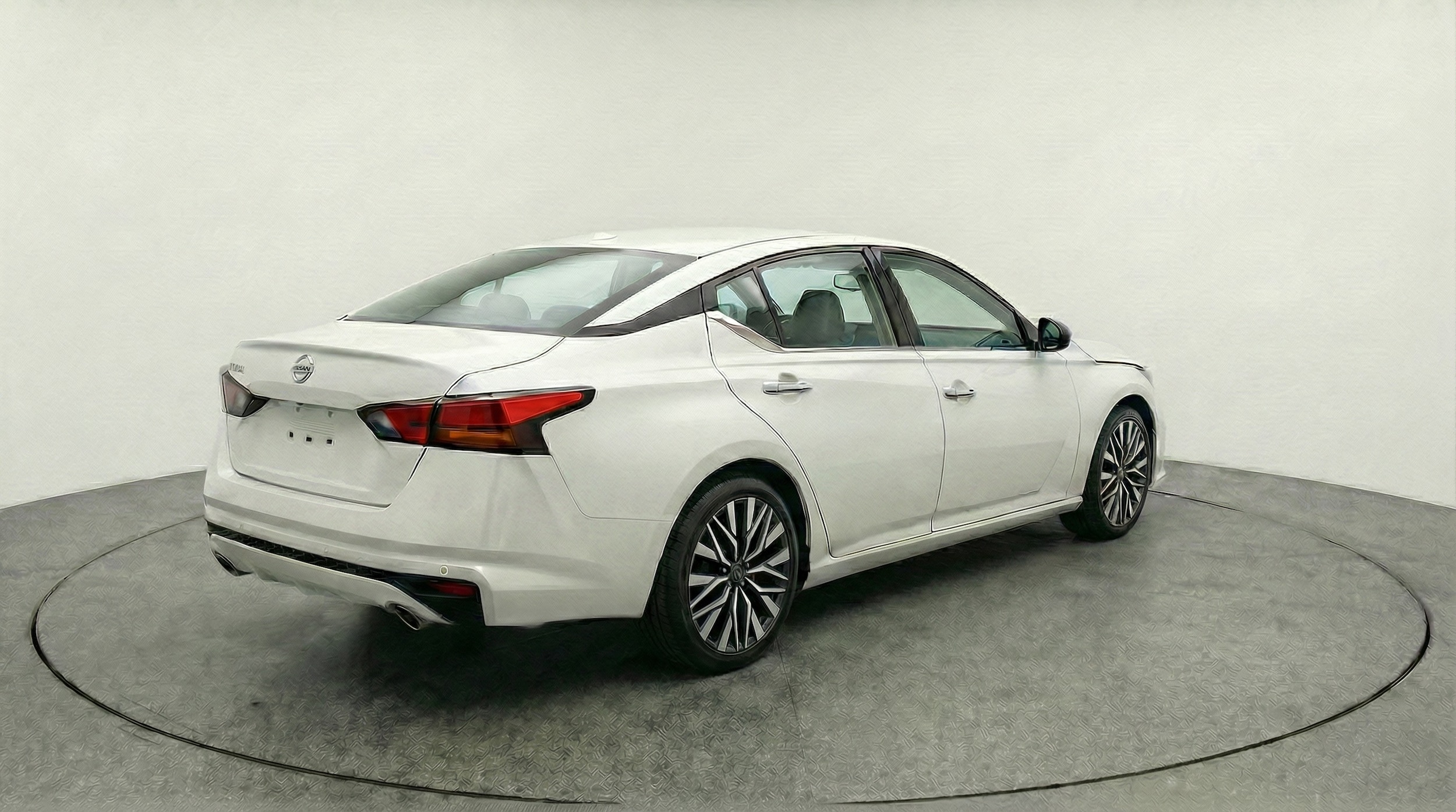 Thumbnail: 2025 Nissan Altima - 7