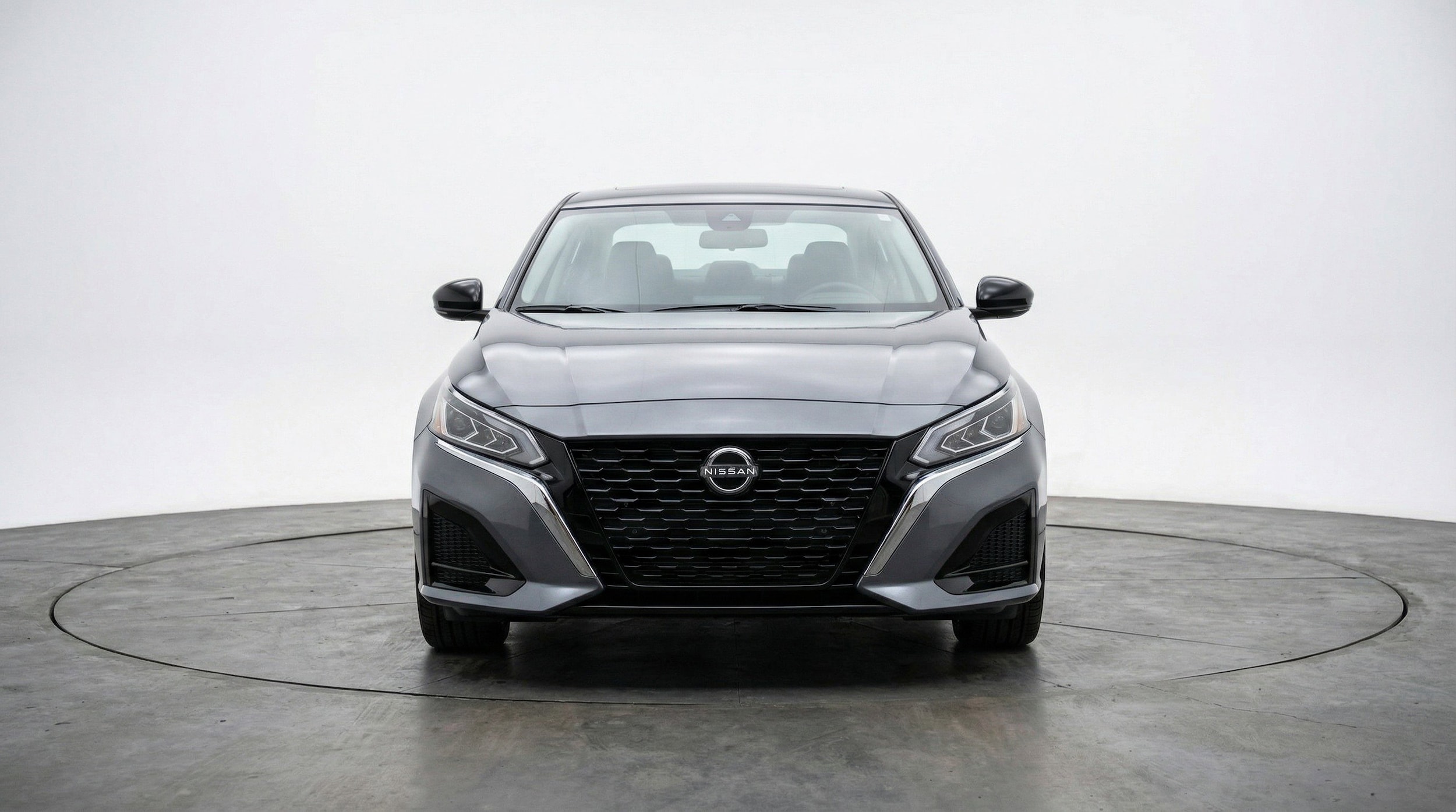 Thumbnail: 2025 Nissan Altima - 2