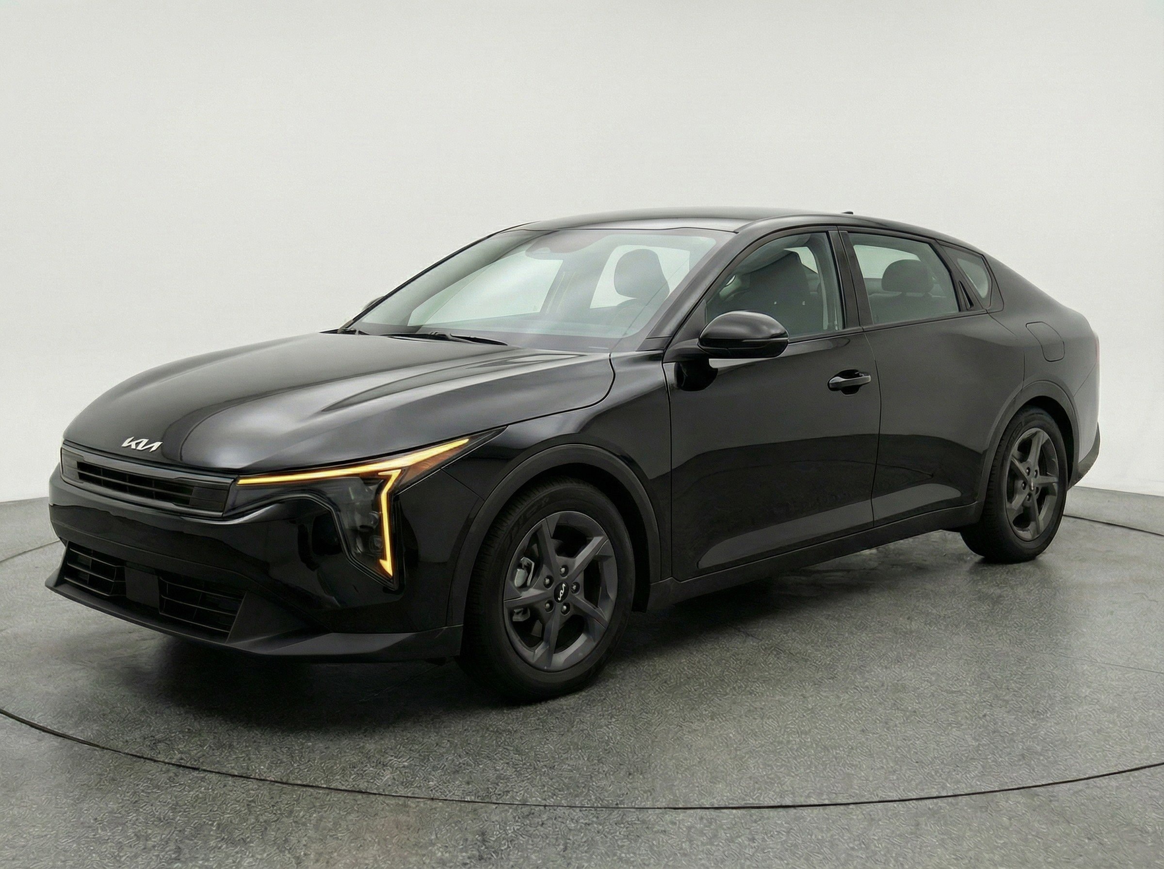 Thumbnail: 2025 Kia K4 - 3