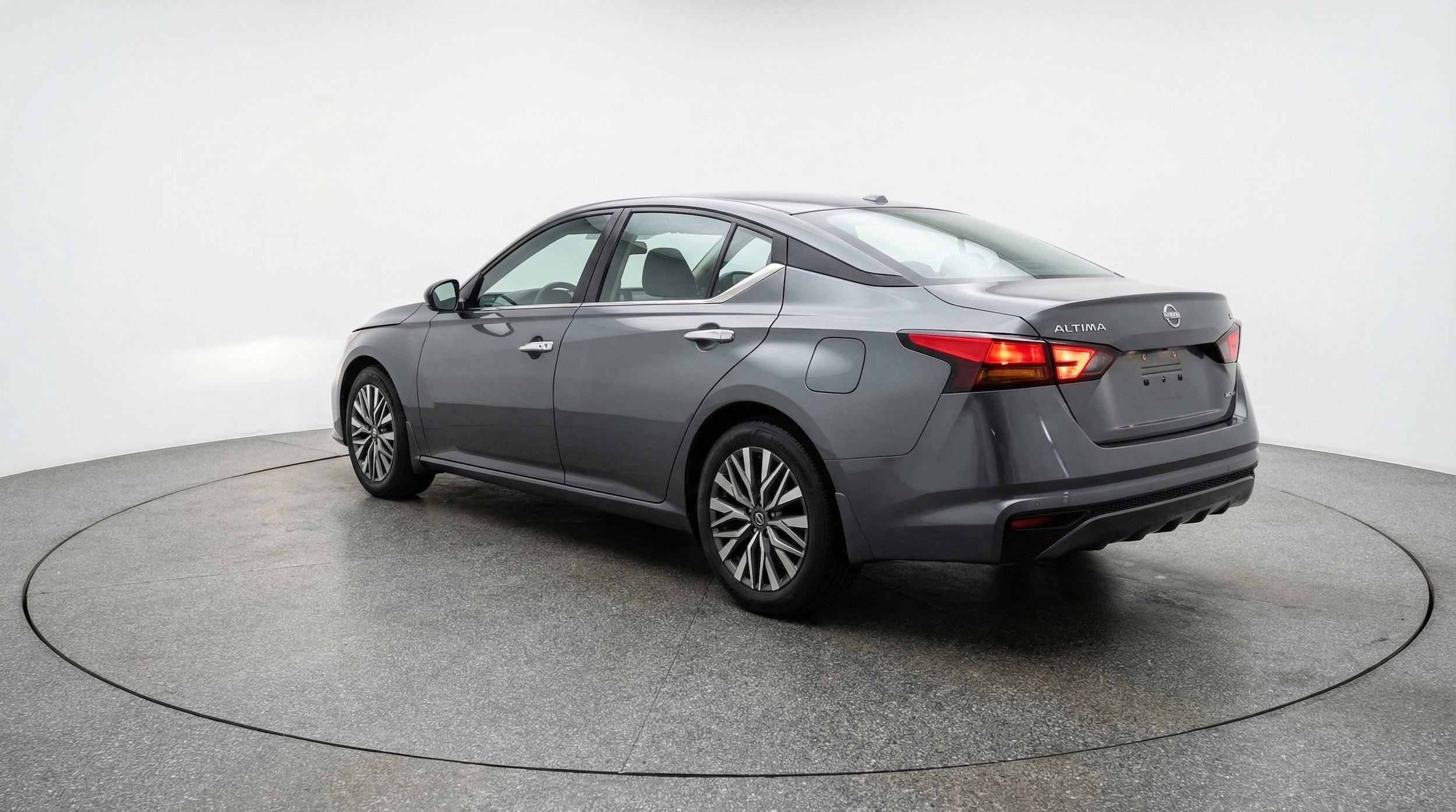 Thumbnail: 2025 Nissan Altima - 6