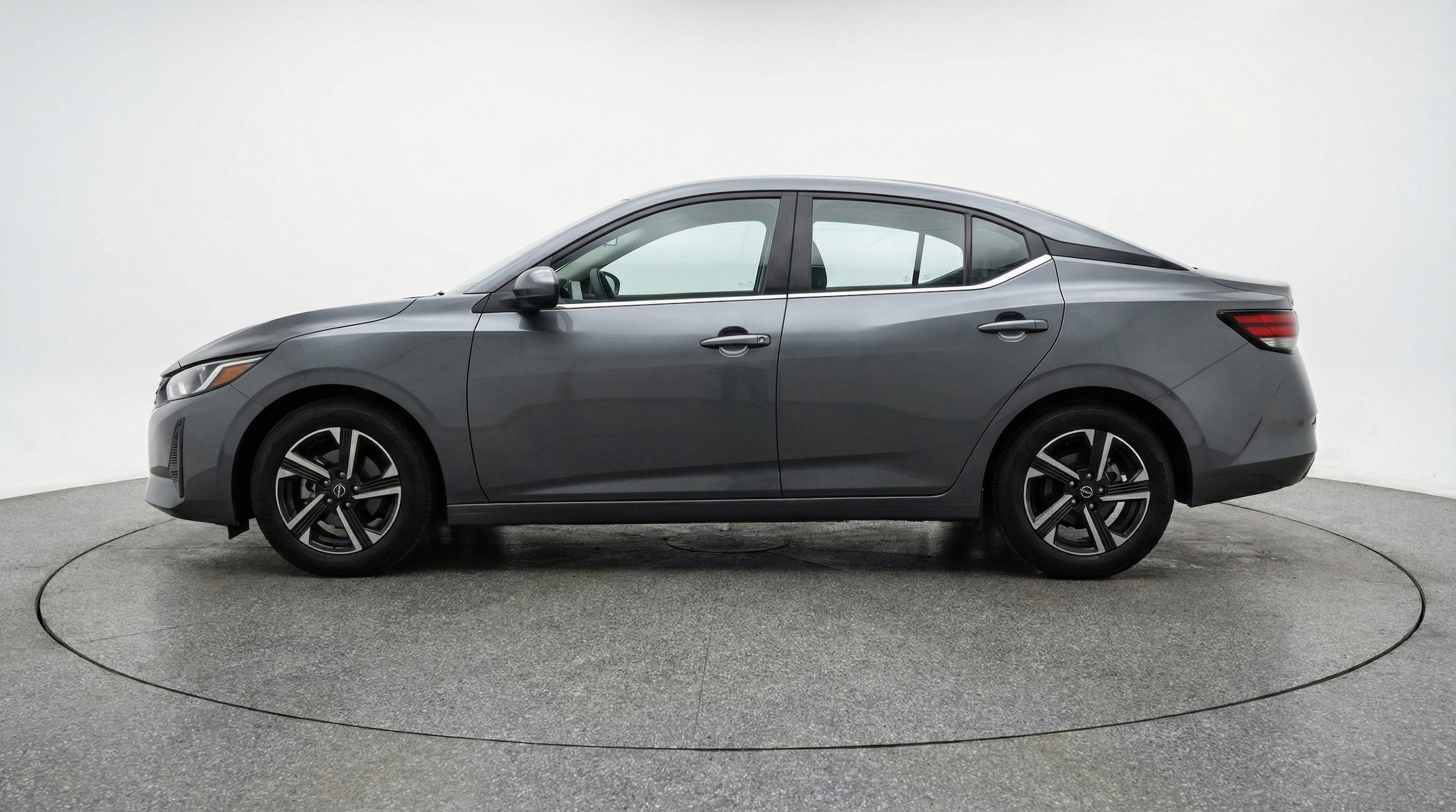 Thumbnail: 2025 Nissan Sentra - 5